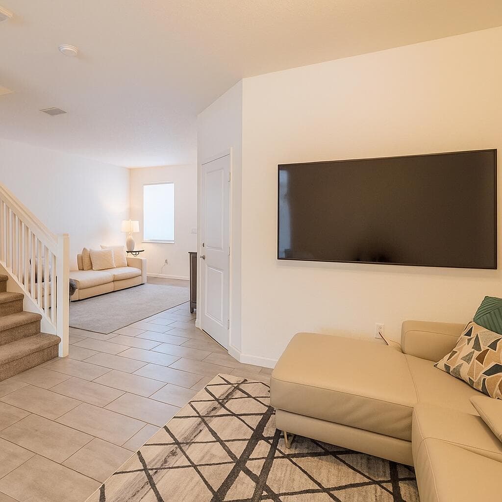 20600 NE 2nd Court, Miami, FL 33179 — photo 7 of 23