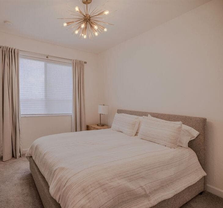 20600 NE 2nd Court, Miami, FL 33179 — photo 10 of 23