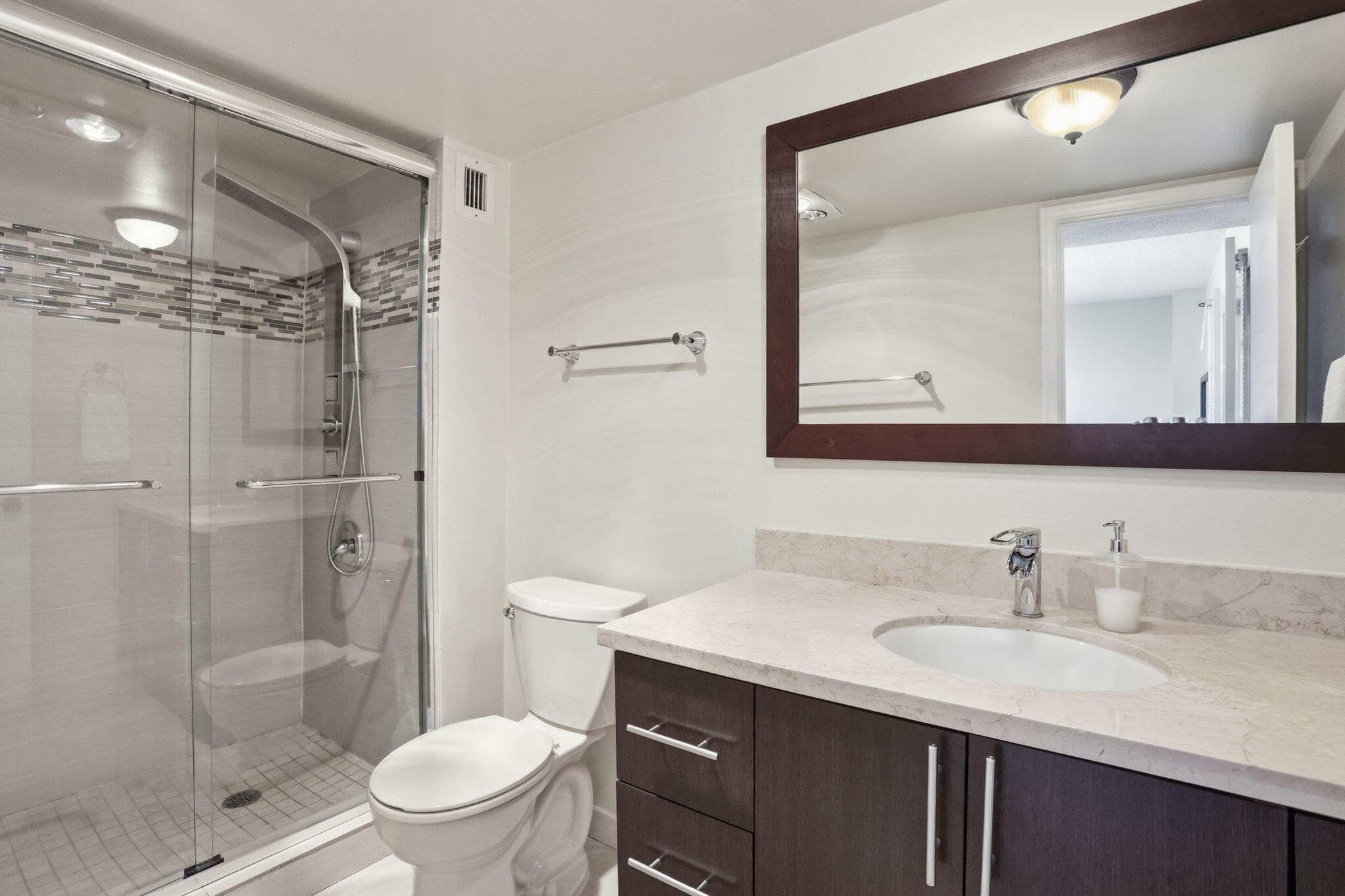 2000 S Ocean Boulevard 2l, Lauderdale-By-The-Sea, FL 33062 — photo 19 of 45