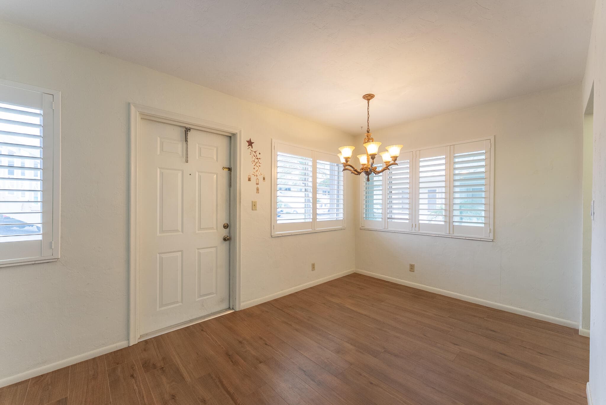 2020 Lake Osborne Drive 9, Lake Worth Beach, FL 33461 — photo 7 of 18