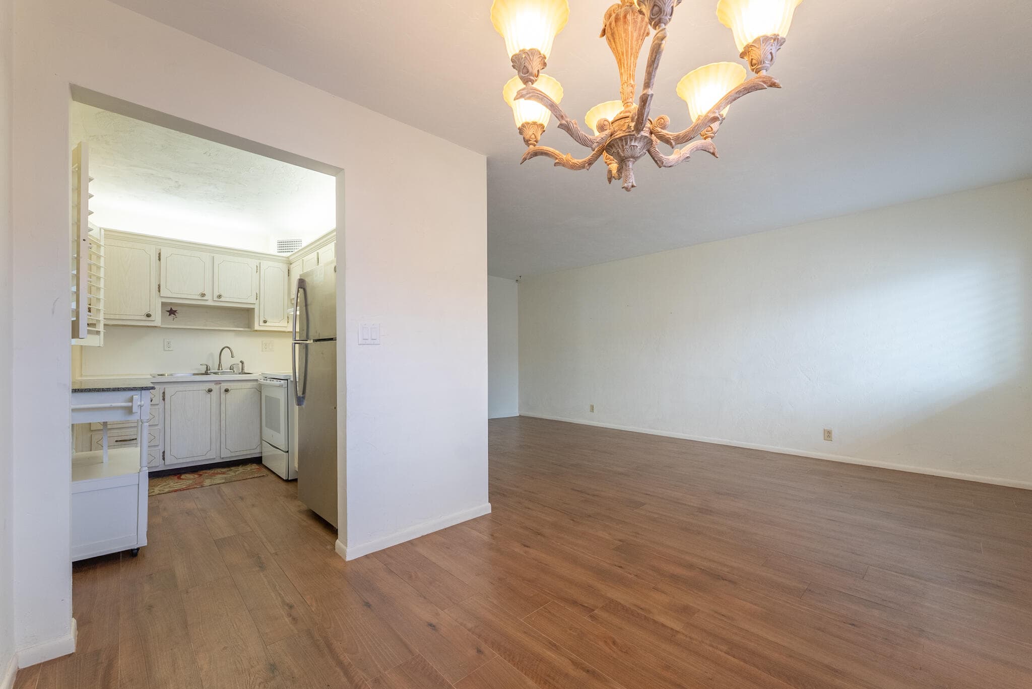 2020 Lake Osborne Drive 9, Lake Worth Beach, FL 33461 — photo 10 of 18