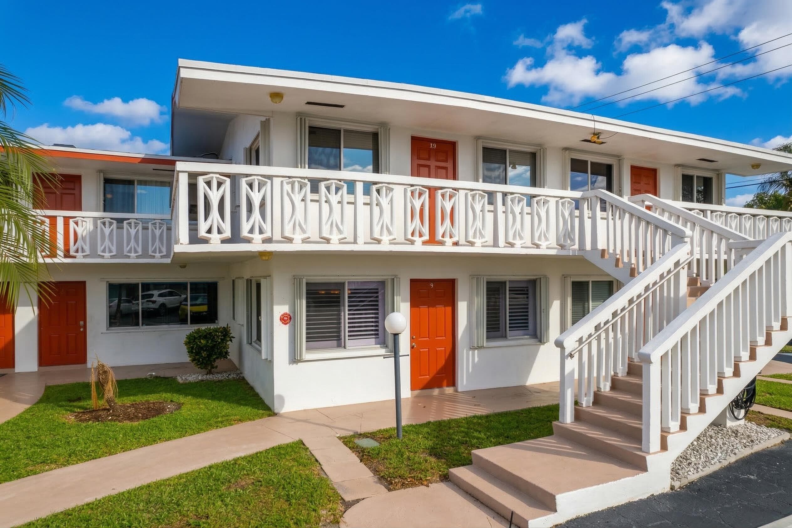 2020 Lake Osborne Drive 9, Lake Worth Beach, FL 33461 — photo 2 of 18