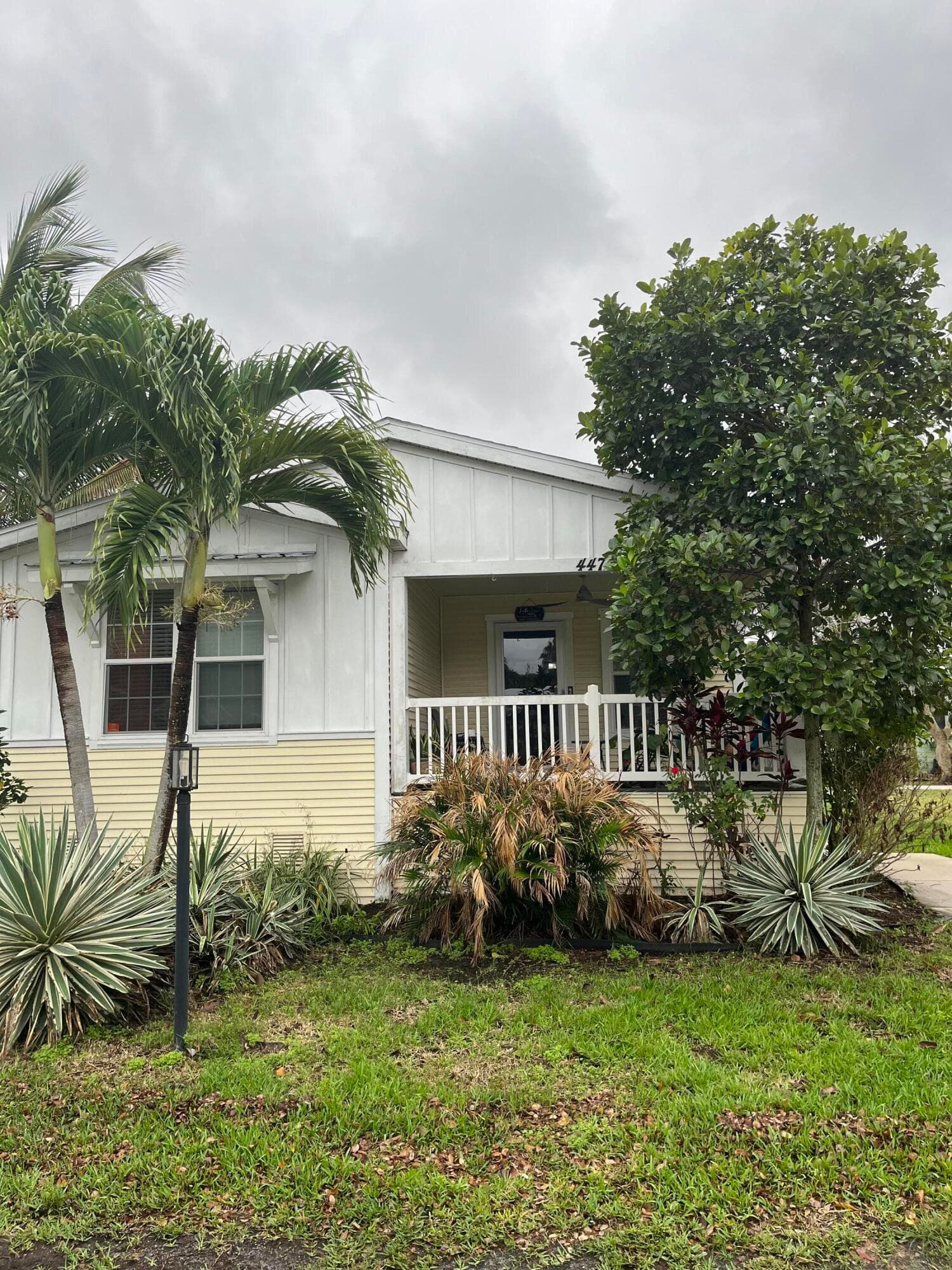 2555 Pga Boulevard 447, Palm Beach Gardens, FL 33410 — photo 1 of 25