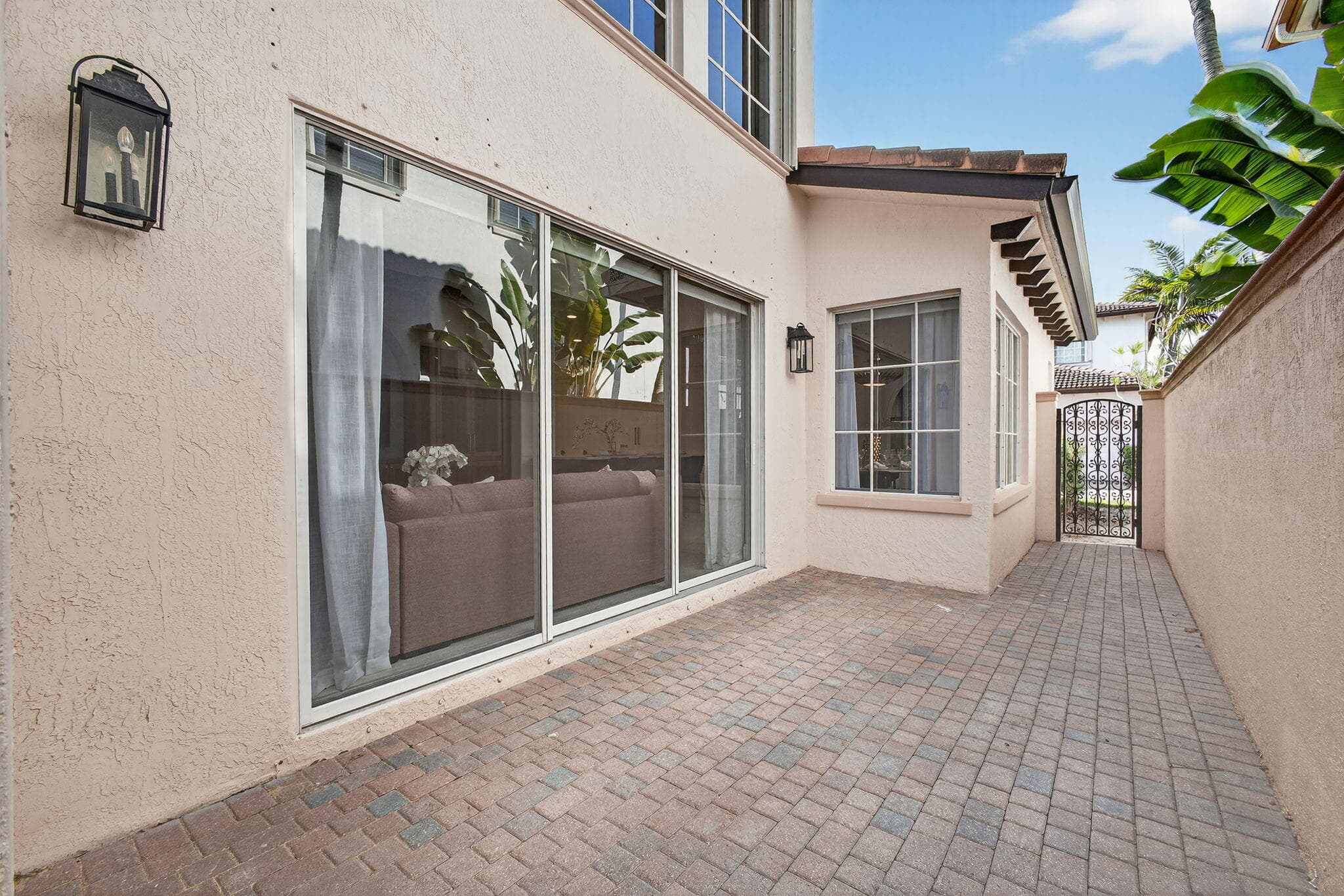 26 Stoney Drive, Palm Beach Gardens, FL 33410 — photo 33 of 53