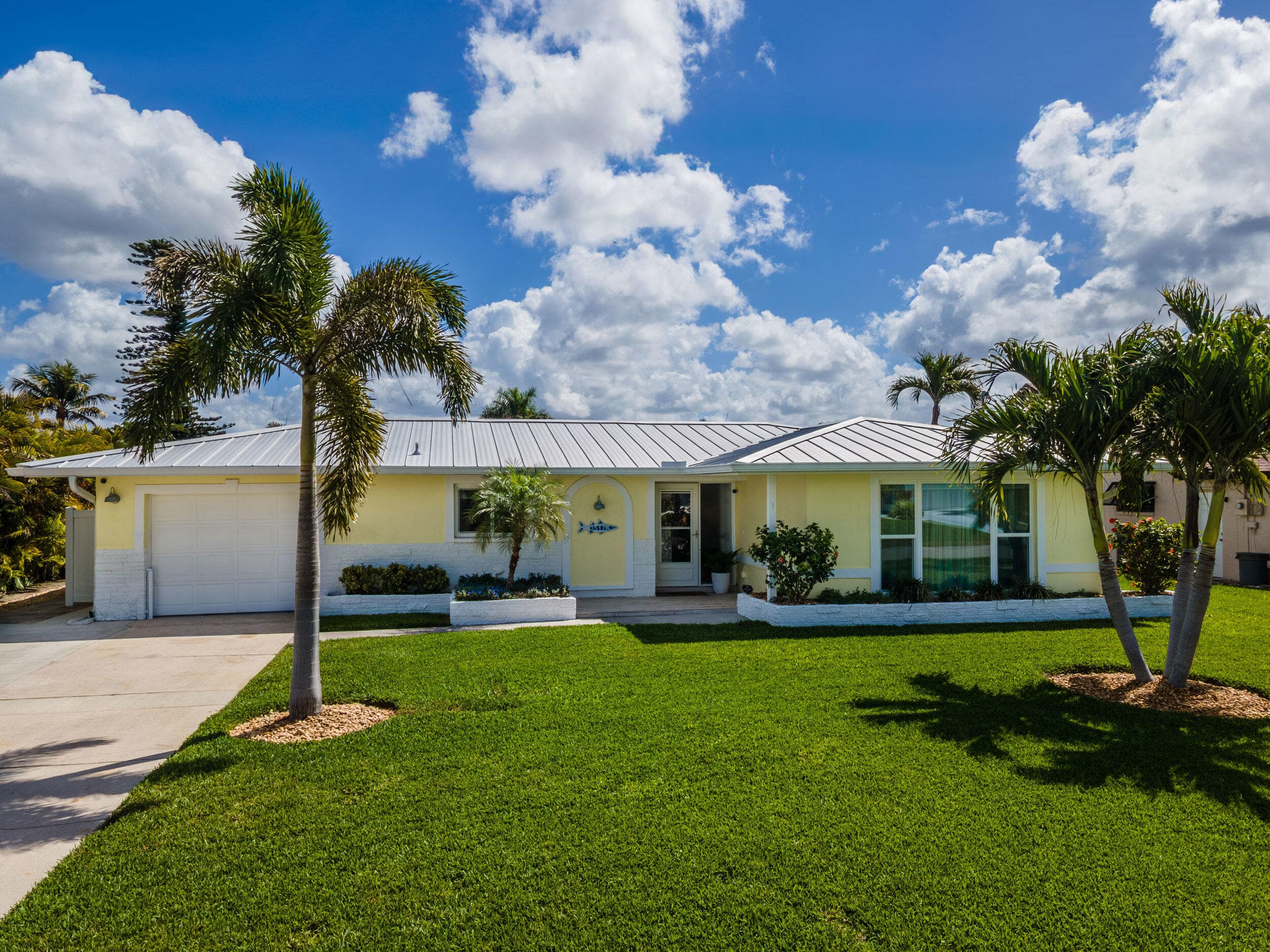 3517 SE 1st Avenue, Cape Coral, FL 33904 — photo 1 of 68