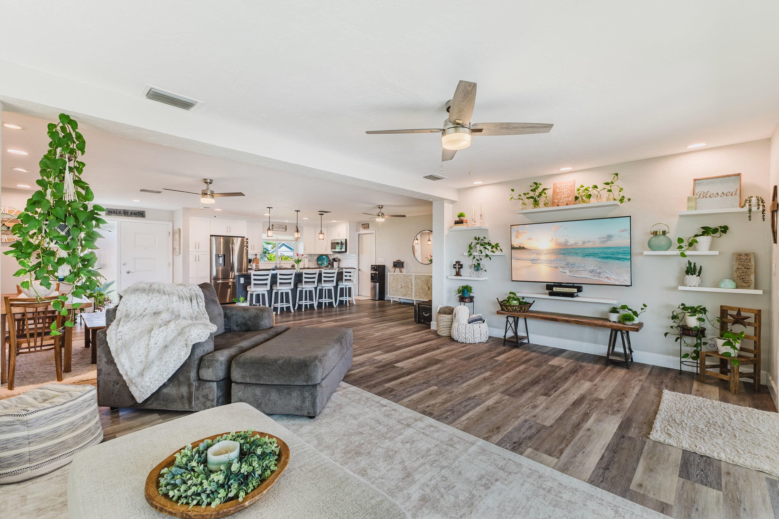 3517 SE 1st Avenue, Cape Coral, FL 33904 — photo 19 of 68