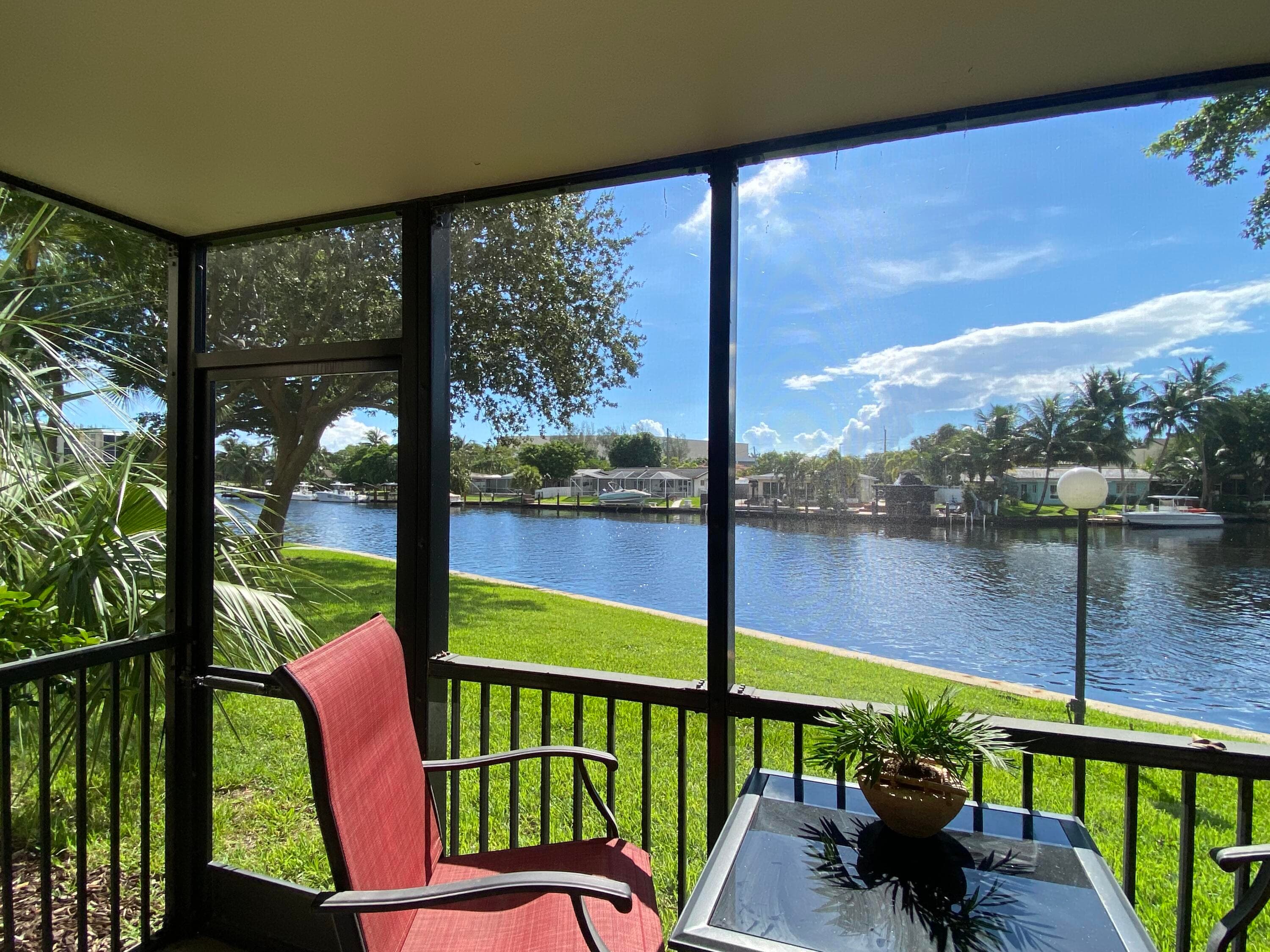 14 Royal Palm Way 106, Boca Raton, FL 33432 — photo 1 of 49