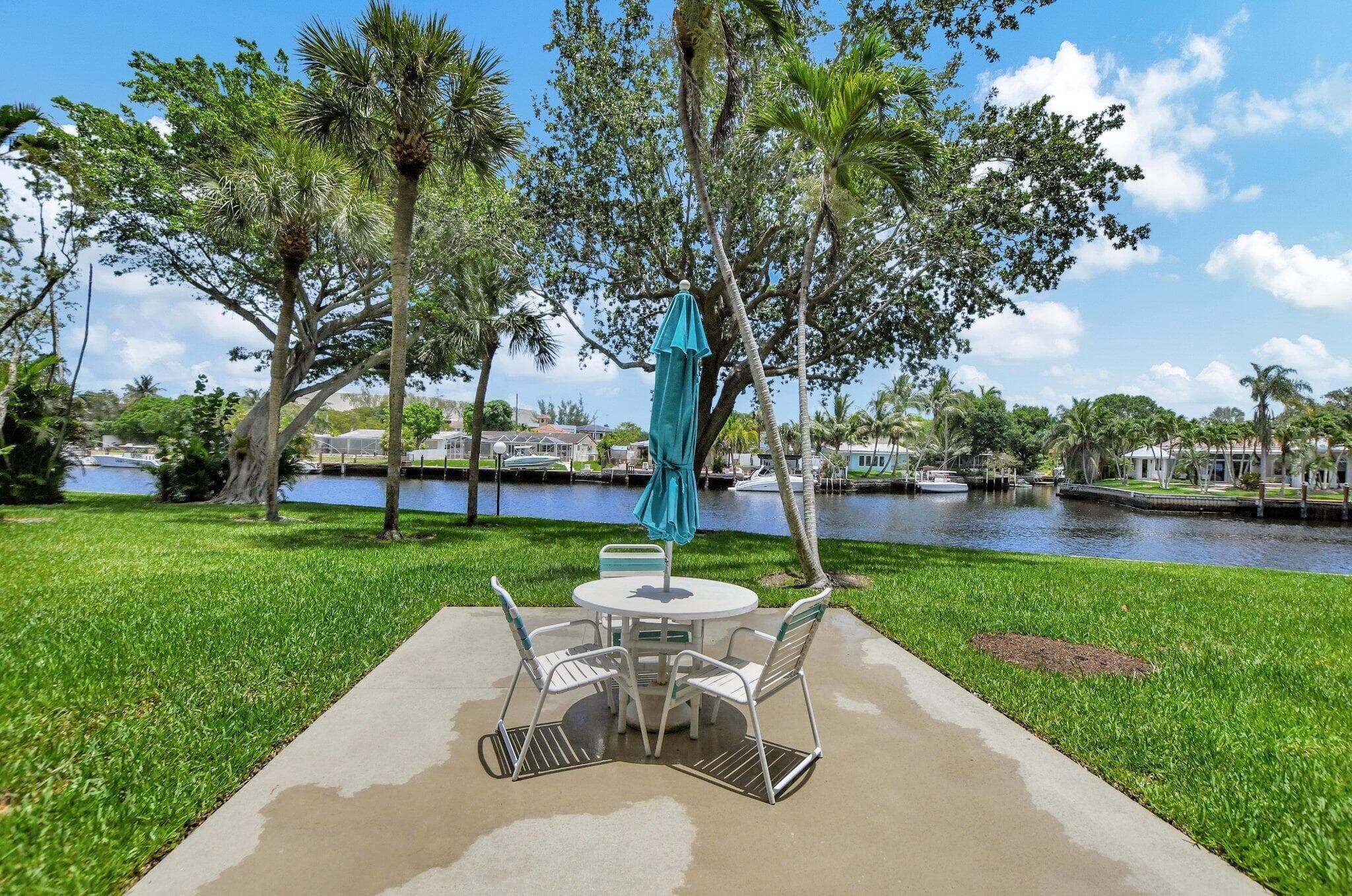 14 Royal Palm Way 106, Boca Raton, FL 33432 — photo 39 of 49