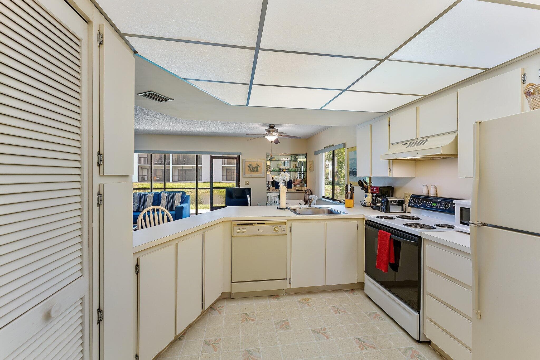 1605 S Us Hwy 1 D106, Jupiter, FL 33477 — photo 17 of 31
