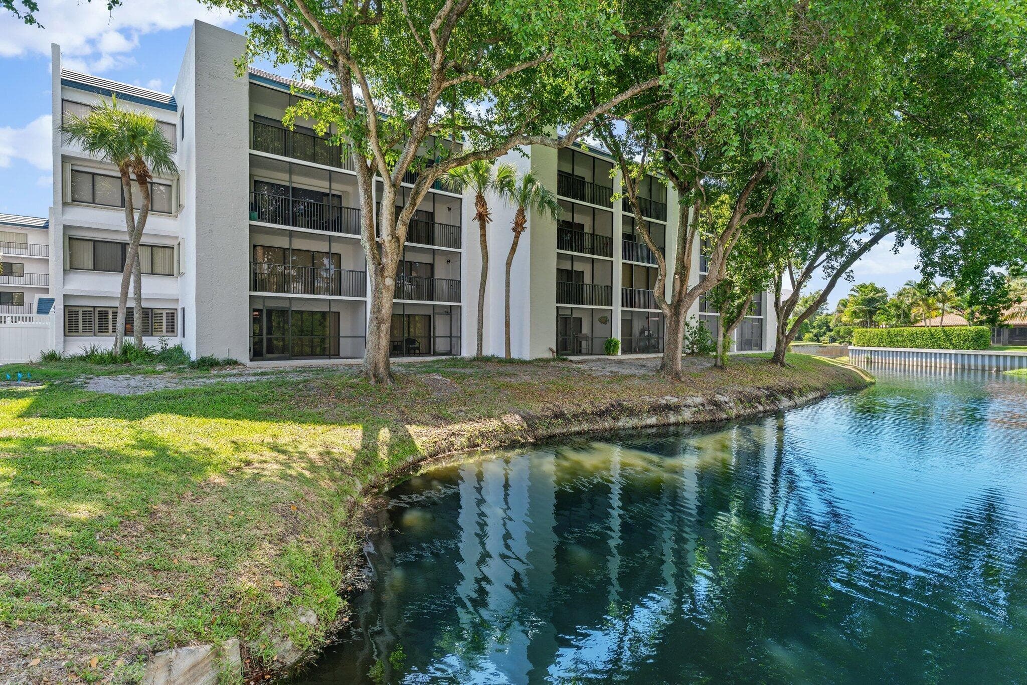 1605 S Us Hwy 1 E104, Jupiter, FL 33477 — photo 4 of 34