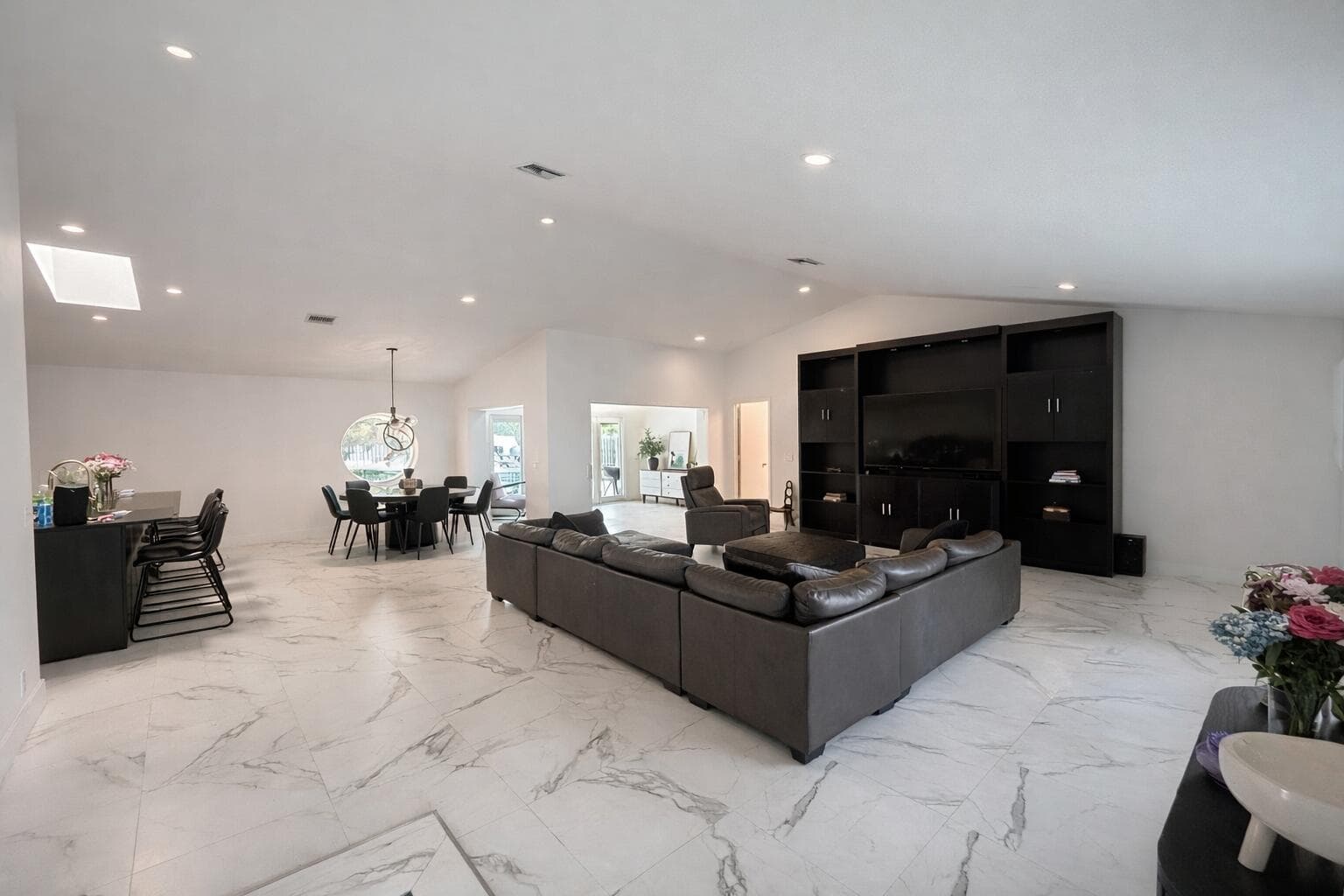 832 NW 108th Lane, Coral Springs, FL 33071 — photo 4 of 19