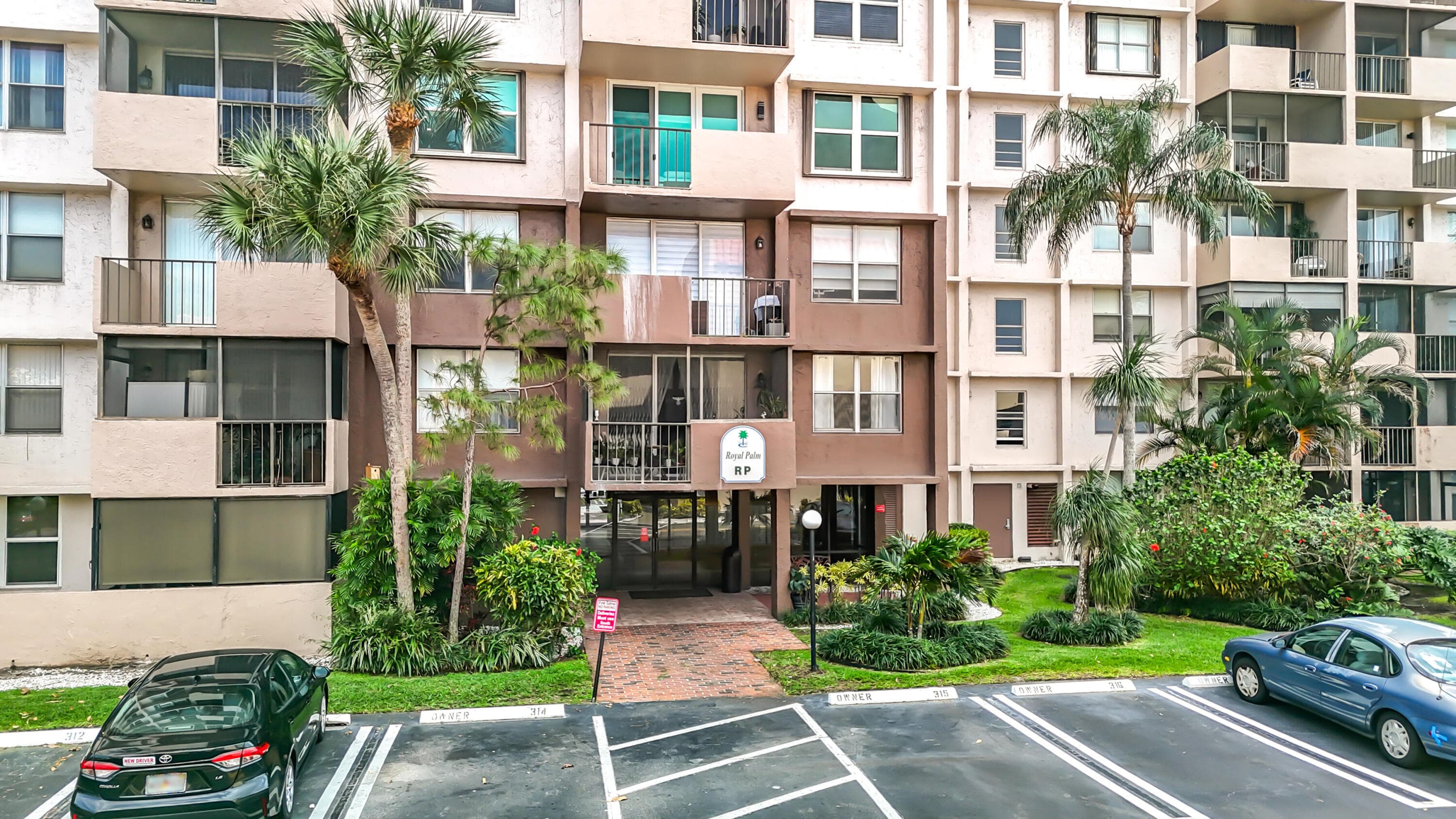 777 S Federal Highway Rp615, Fort Lauderdale, FL 33316 — photo 17 of 49