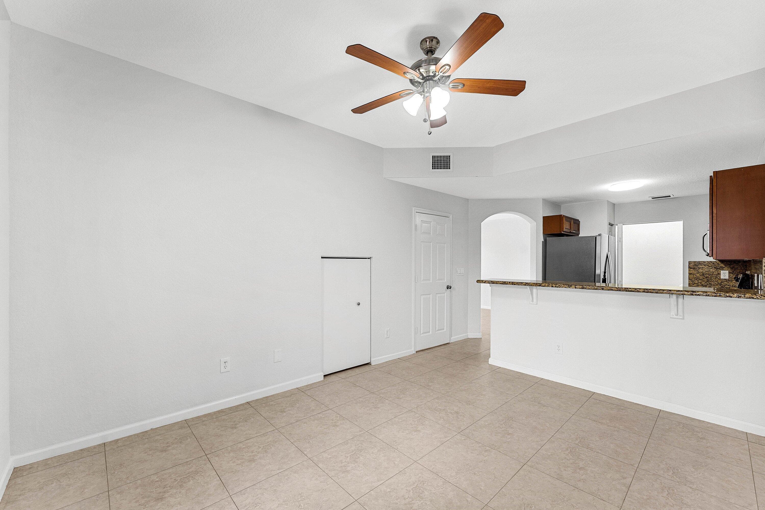 6515 Diamond Springs Terrace 2404, West Palm Beach, FL 33411 — photo 6 of 31