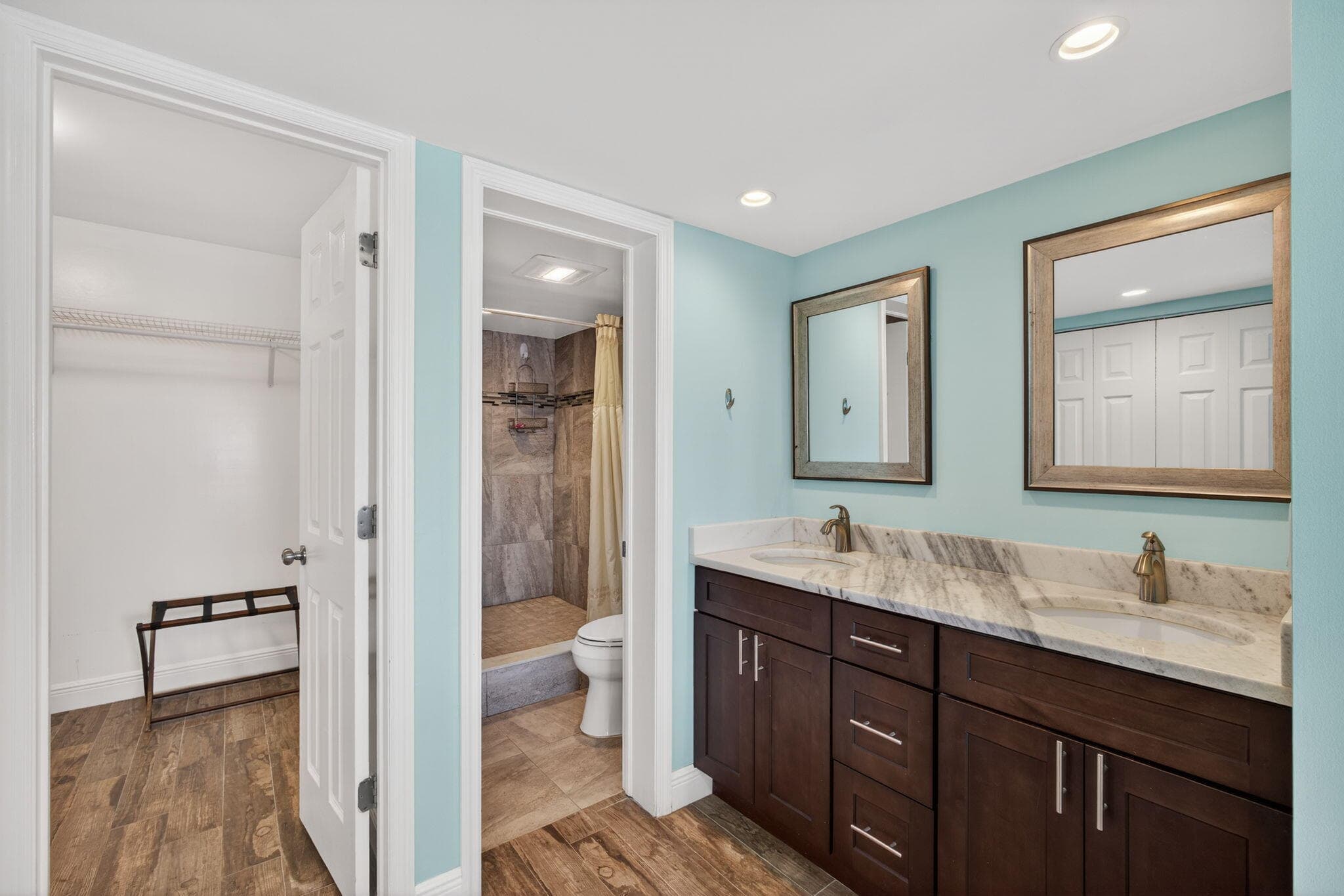 3040 Lake Shore Drive, Riviera Beach, FL 33404 — photo 24 of 70