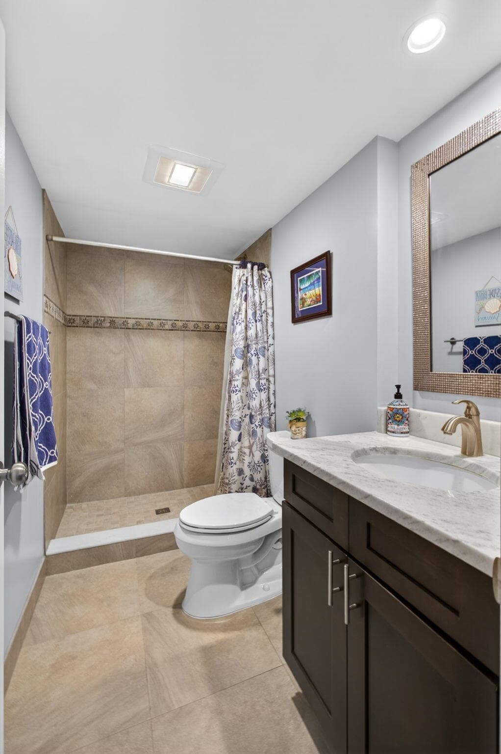 3040 Lake Shore Drive, Riviera Beach, FL 33404 — photo 32 of 70