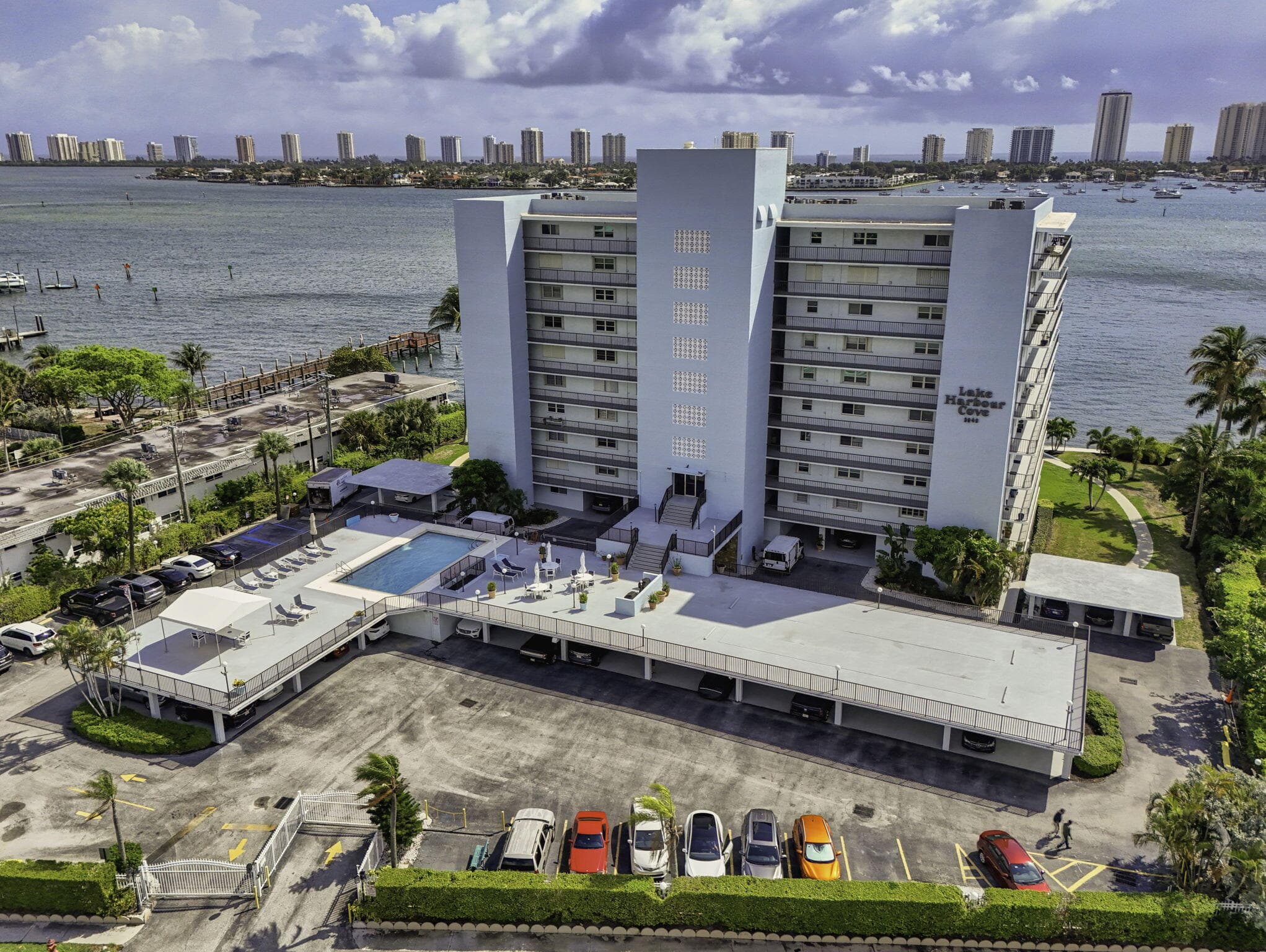 3040 Lake Shore Drive, Riviera Beach, FL 33404 — photo 58 of 70