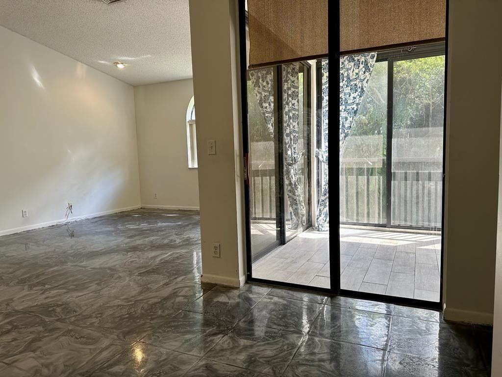 5438 Verona Drive Unit 812 L Drive L, Boynton Beach, FL 33437 — photo 8 of 35