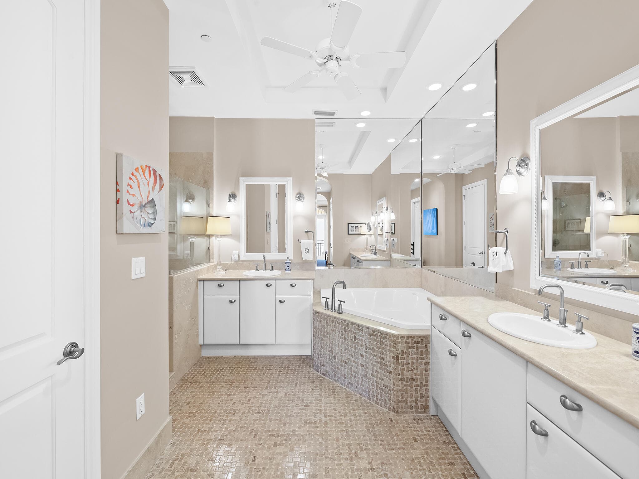 4320 El Mar Drive 301, Lauderdale-By-The-Sea, FL 33308 — photo 19 of 27