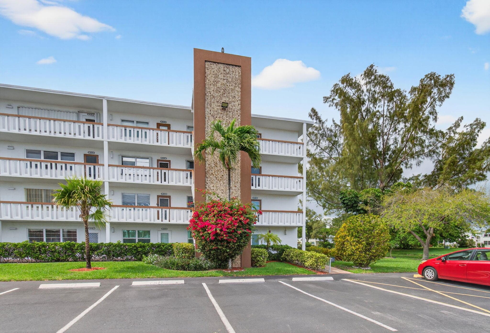 1121 Cambridge F, Deerfield Beach, FL 33442 — photo 1 of 59