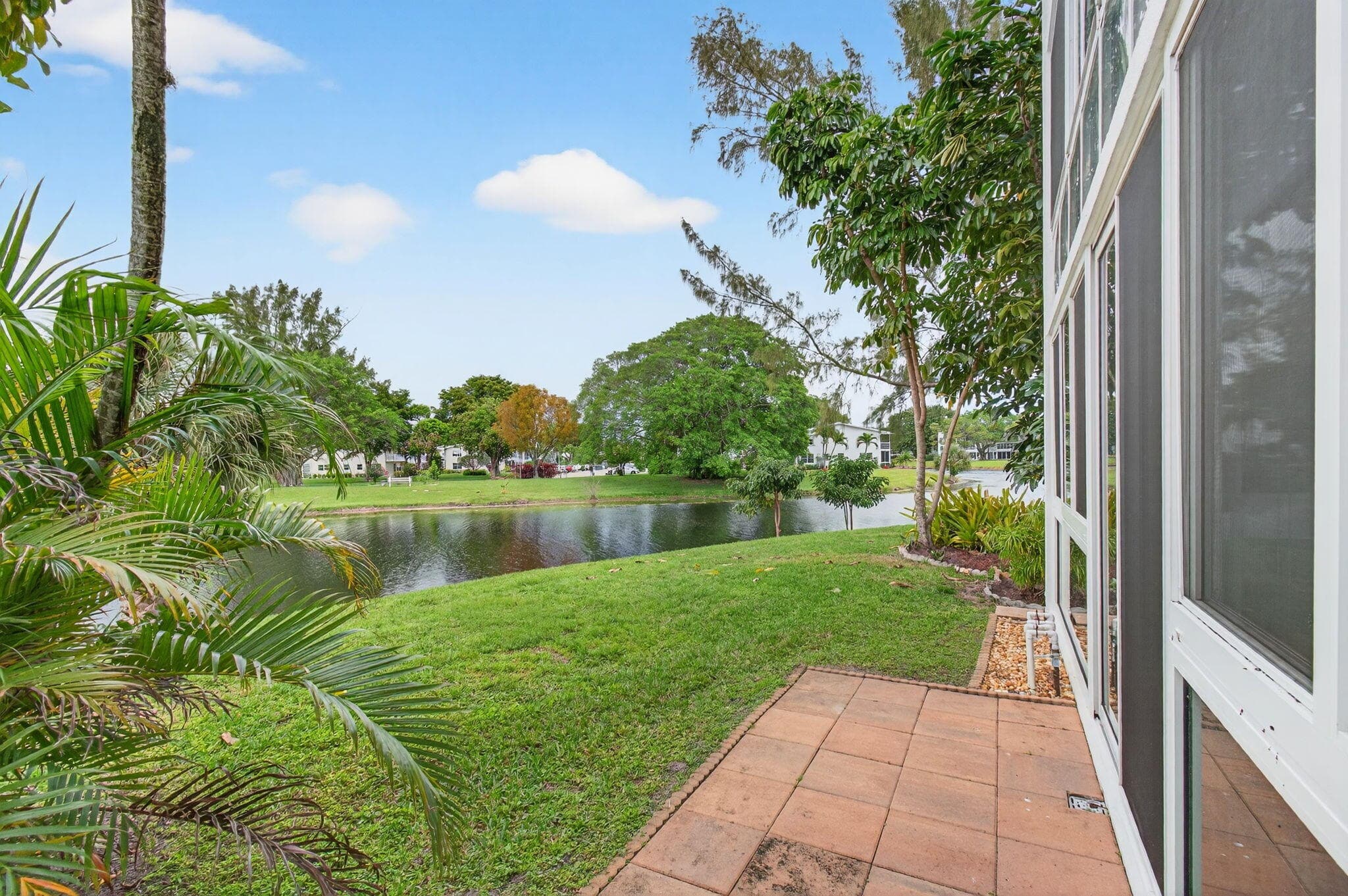 1121 Cambridge F, Deerfield Beach, FL 33442 — photo 37 of 59