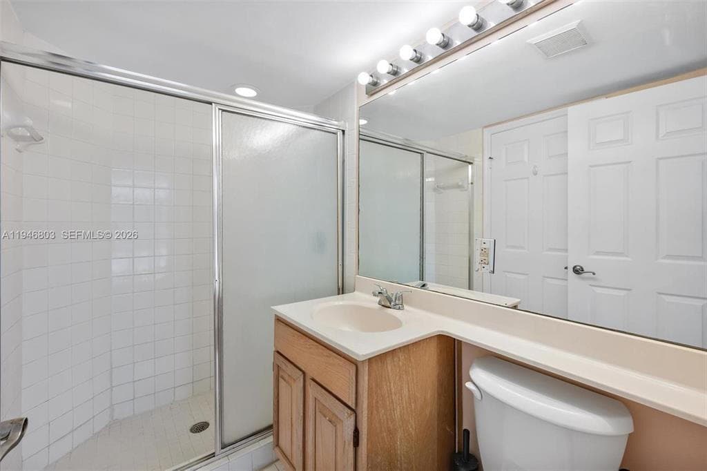 1280 S Alhambra Circle 2211, Coral Gables, FL 33146 — photo 11 of 18