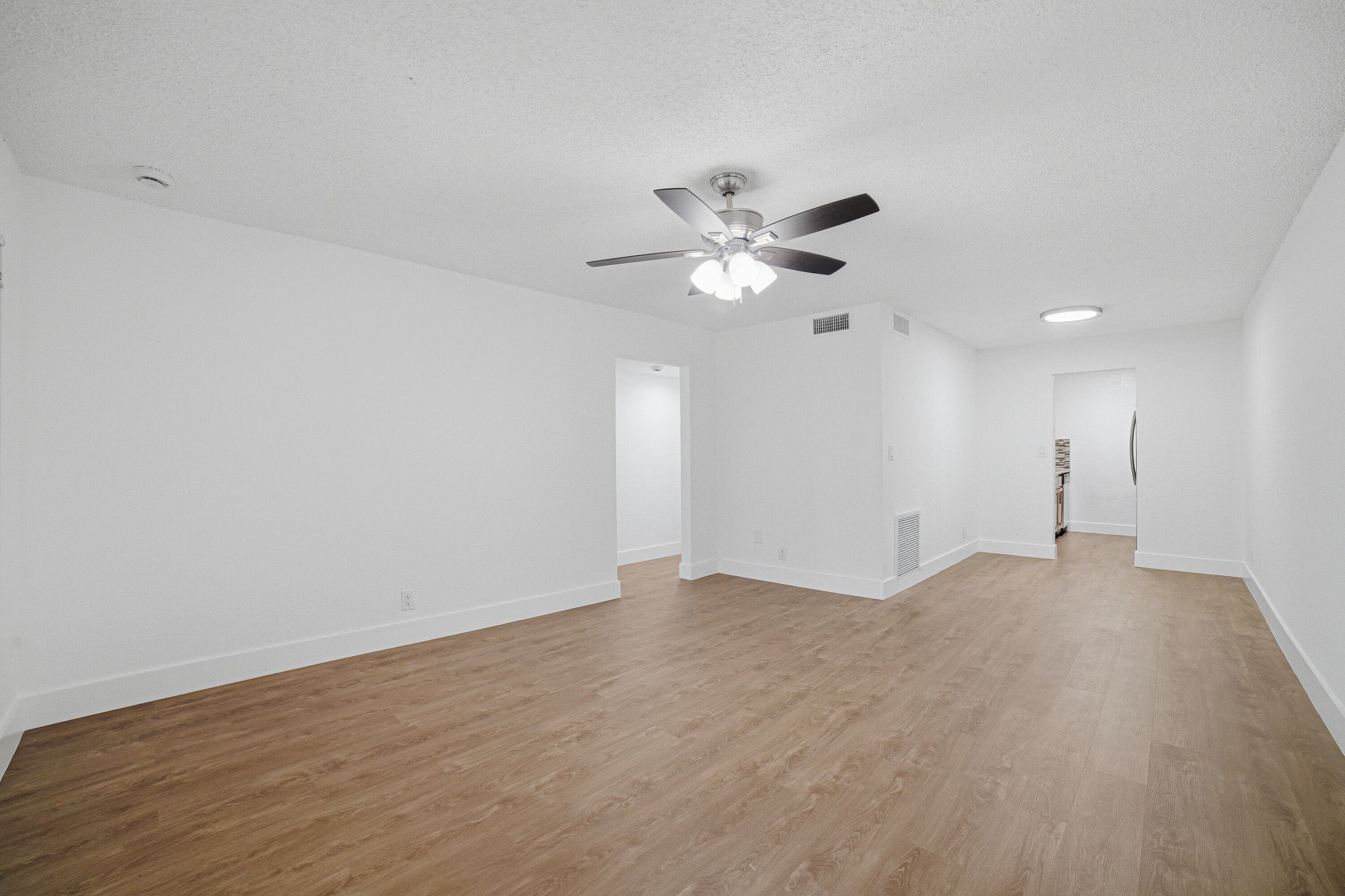2800 NW 39th Way 204, Lauderdale Lakes, FL 33311 — photo 8 of 21