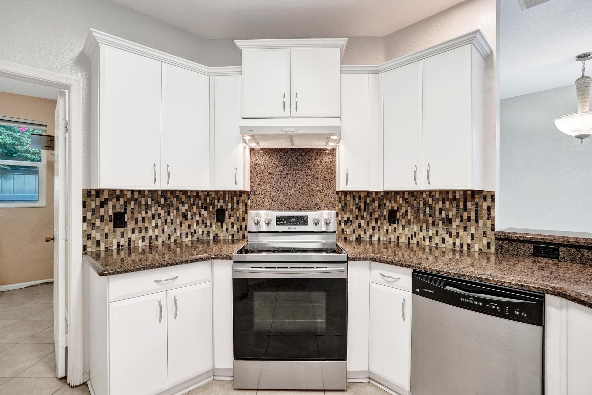 5367 NW 106th Drive, Coral Springs, FL 33076 — photo 13 of 47