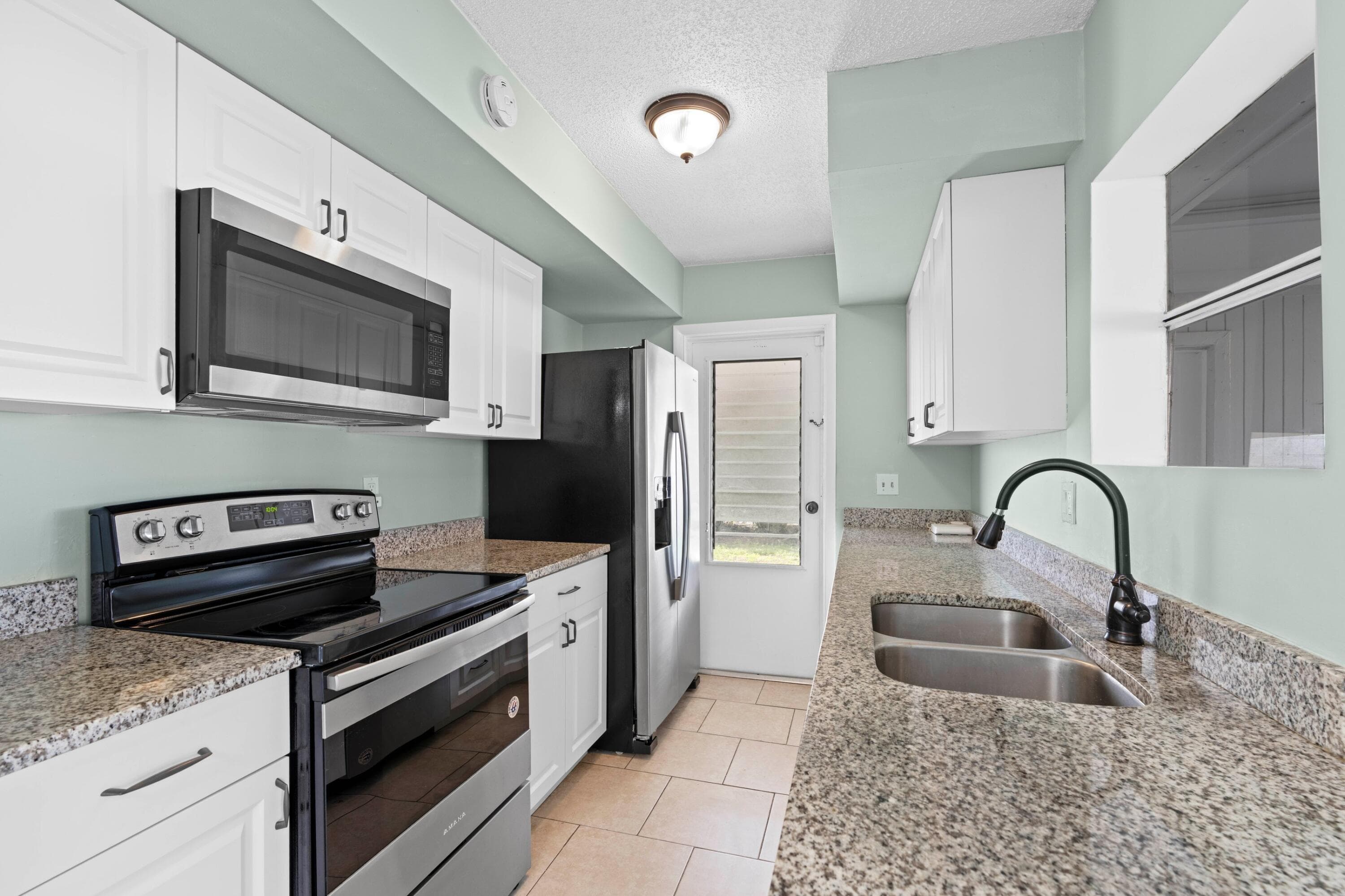 850 SW Goodrich Street, Port St. Lucie, FL 34983 — photo 4 of 16