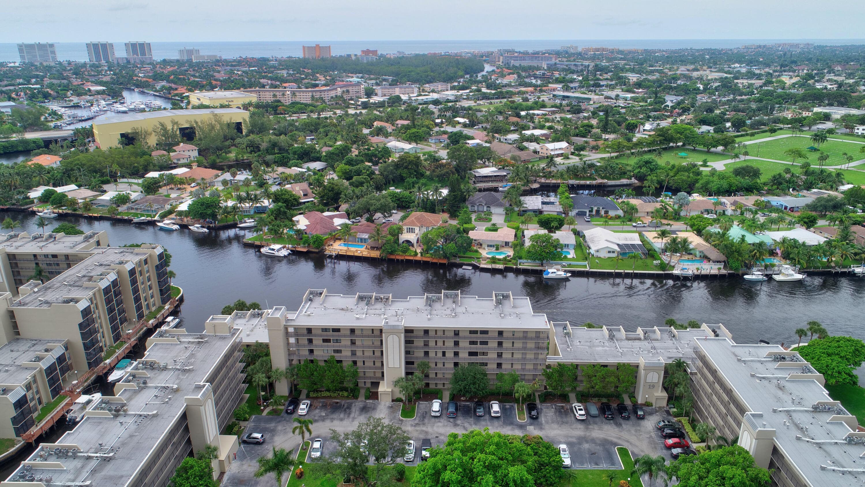 18 Royal Palm Way 306, Boca Raton, FL 33432 — photo 27 of 39