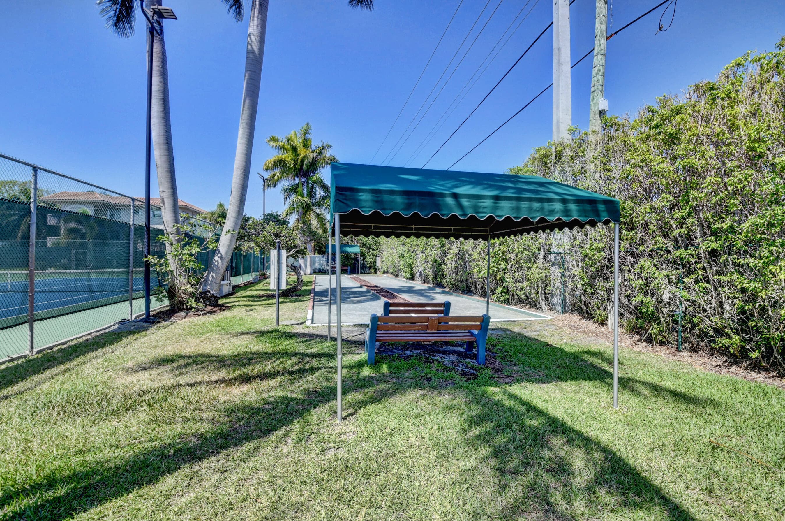 18 Royal Palm Way 306, Boca Raton, FL 33432 — photo 38 of 39