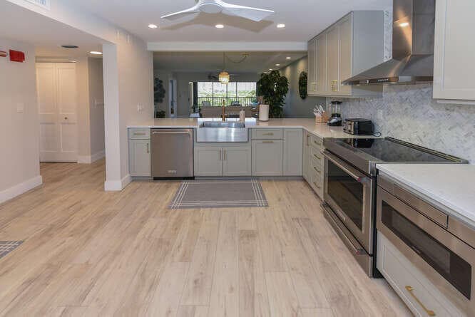 275 Palm Avenue C406, Jupiter, FL 33477 — photo 8 of 40
