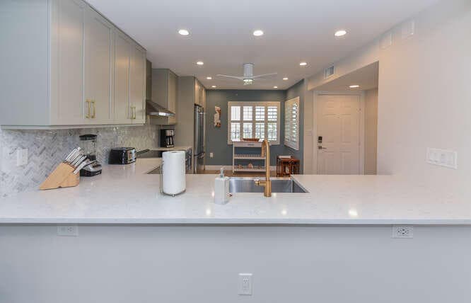 275 Palm Avenue C406, Jupiter, FL 33477 — photo 13 of 40
