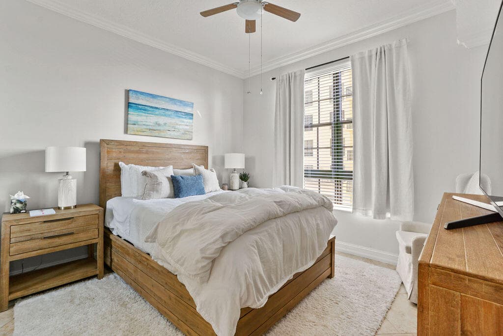 701 S Olive Avenue 1003, West Palm Beach, FL 33401 — photo 12 of 31