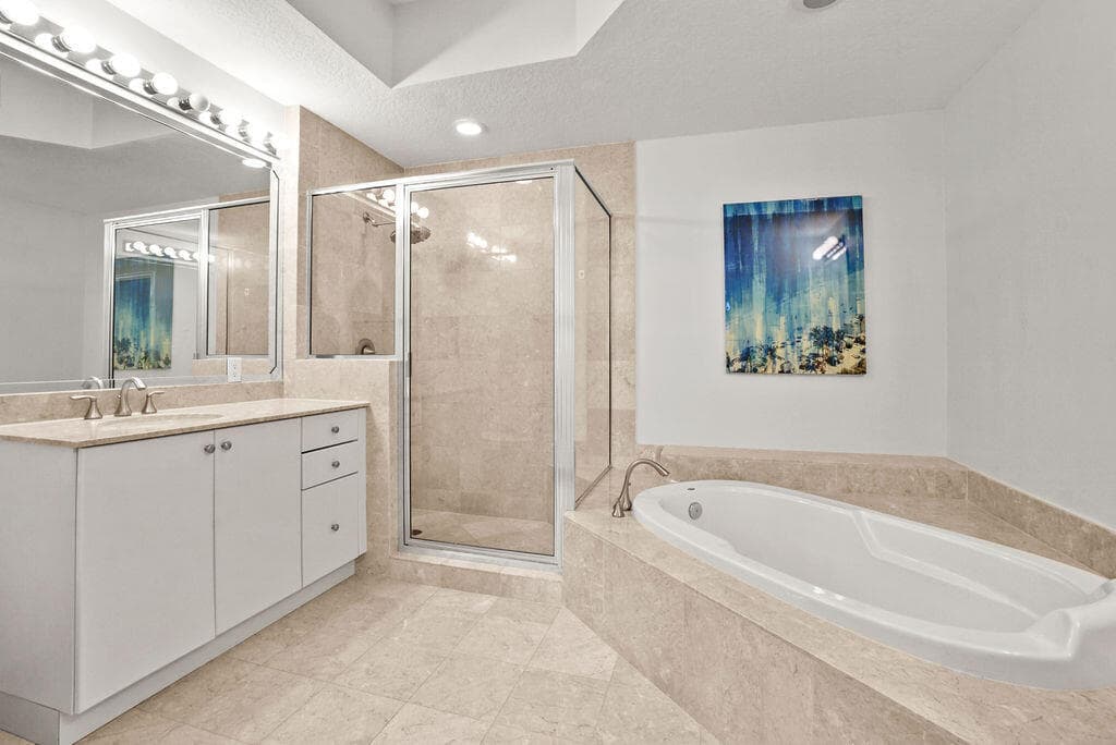 701 S Olive Avenue 1003, West Palm Beach, FL 33401 — photo 15 of 31