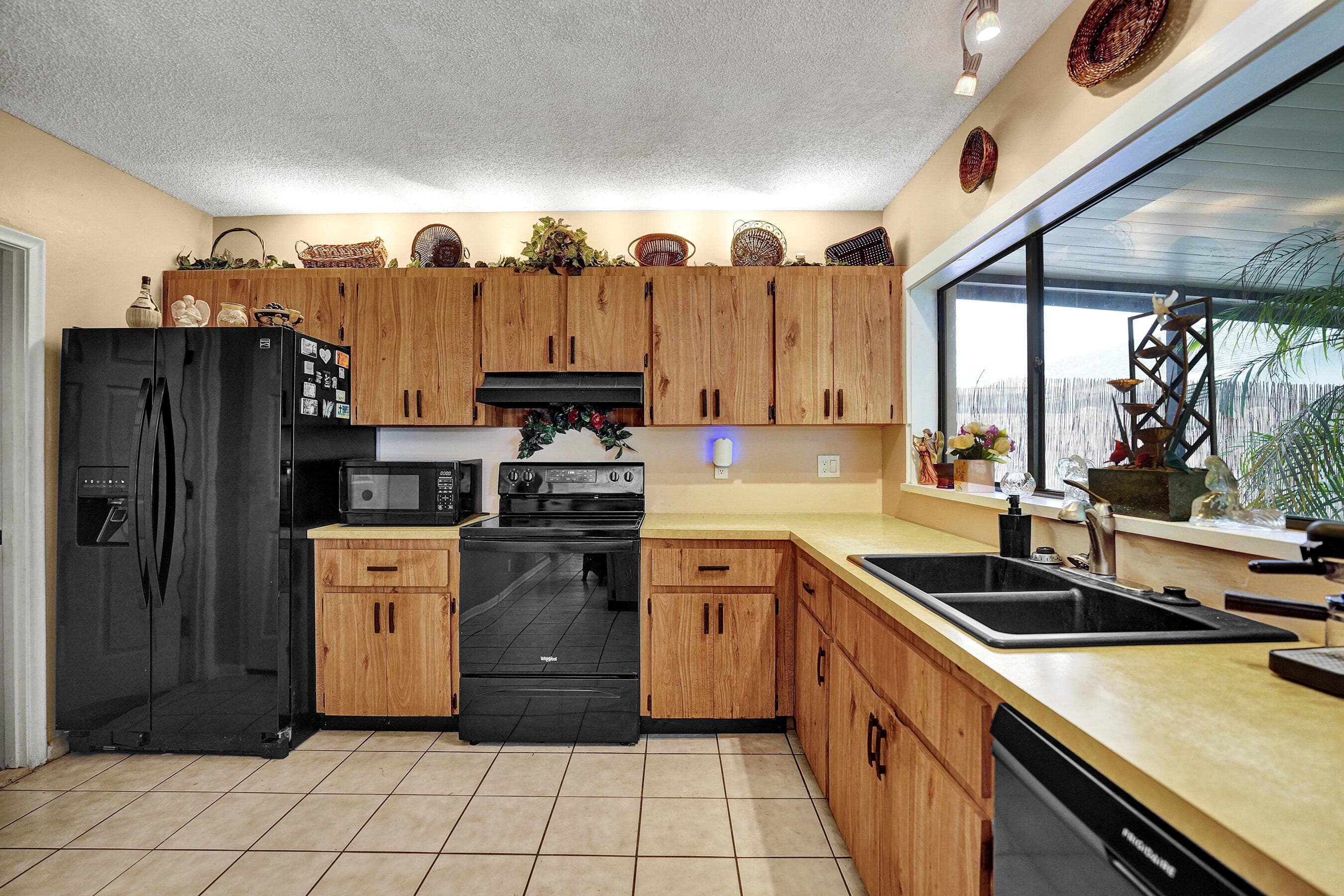 8650 SW 51st Street, Cooper City, FL 33328 — photo 24 of 56