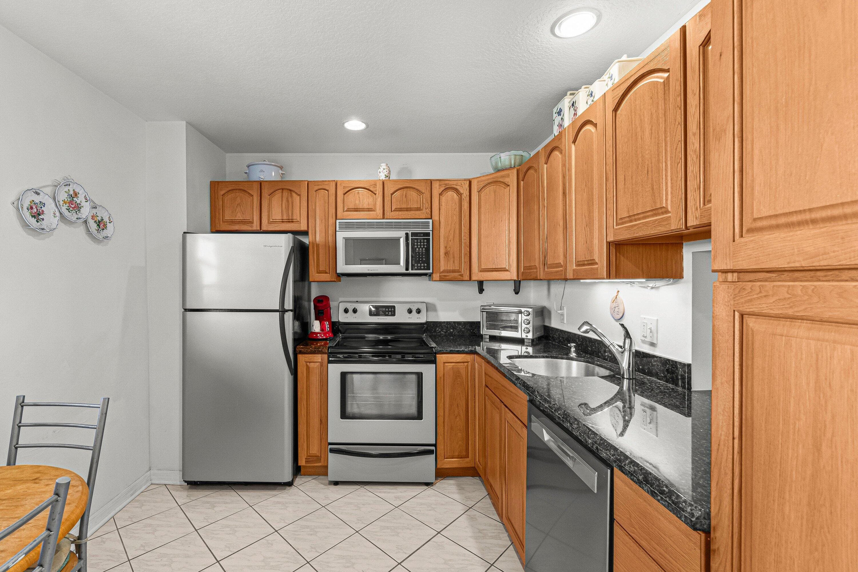 2515 NE 1st Court 4100, Boynton Beach, FL 33435 — photo 4 of 33