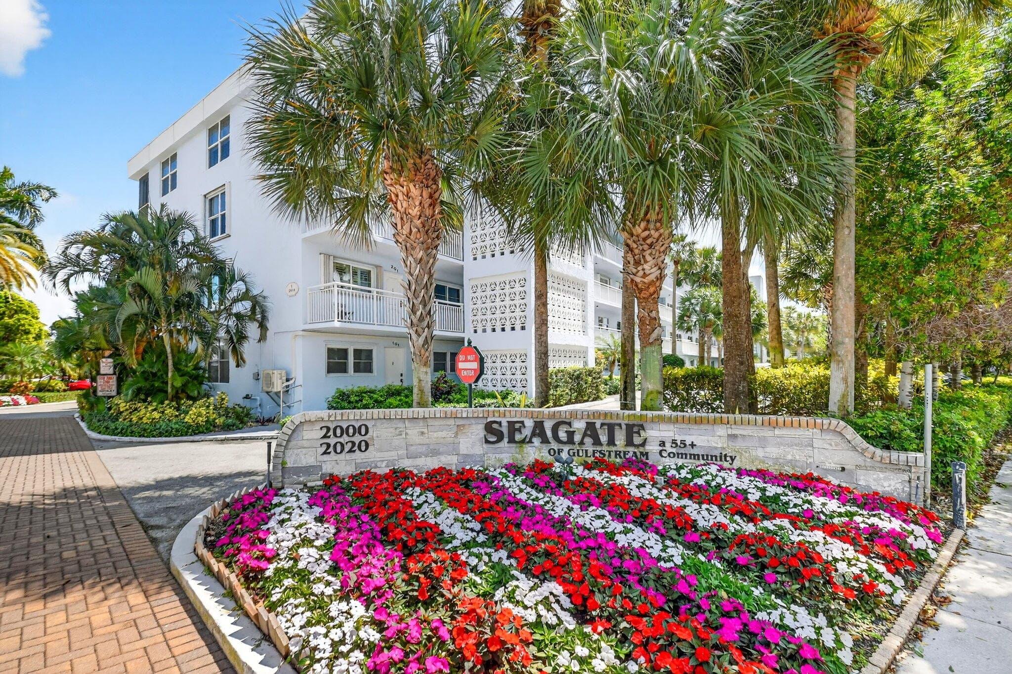 2010 S Federal Highway 202, Boynton Beach, FL 33435 — photo 2 of 40