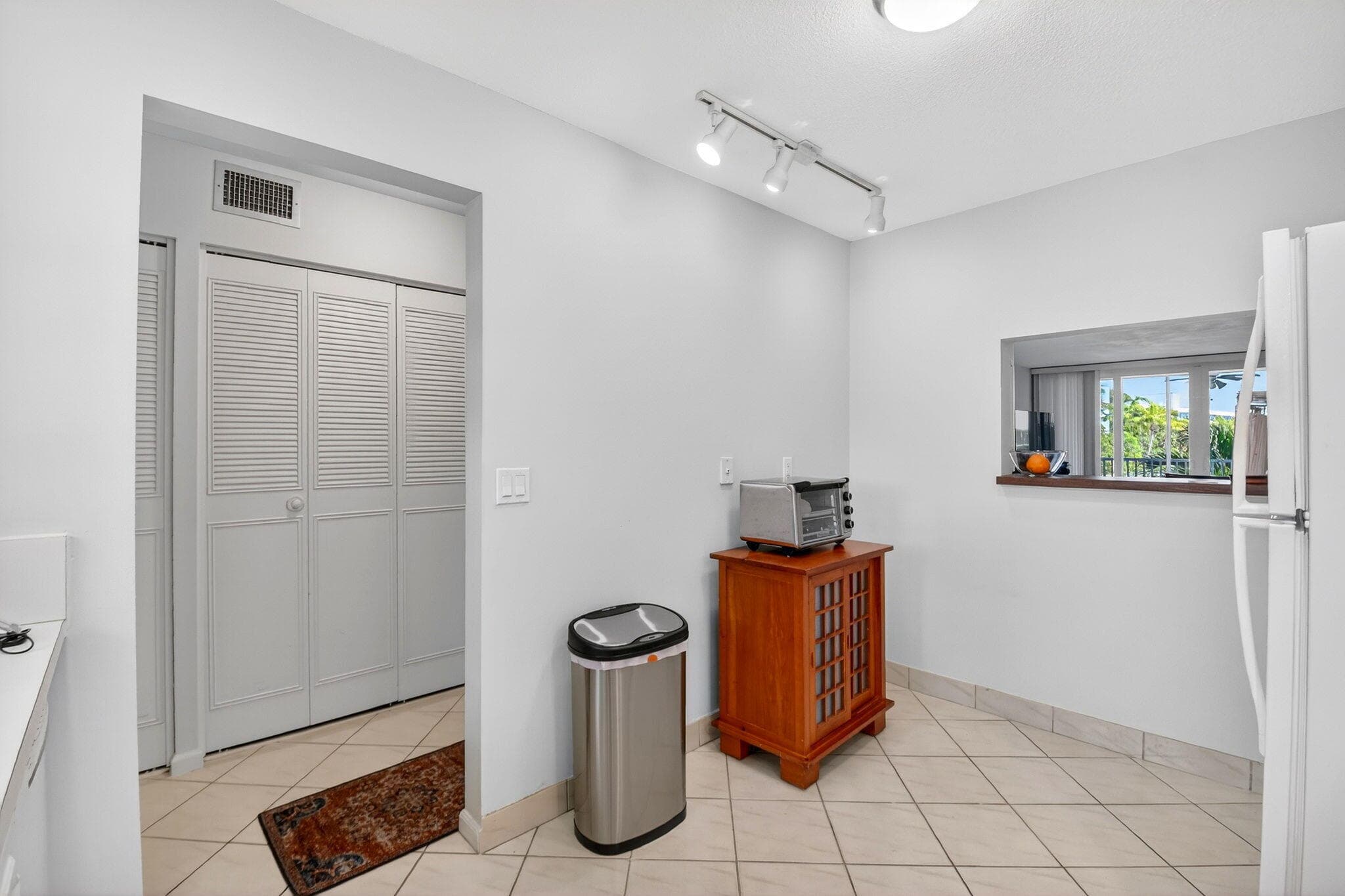 2010 S Federal Highway 202, Boynton Beach, FL 33435 — photo 16 of 40