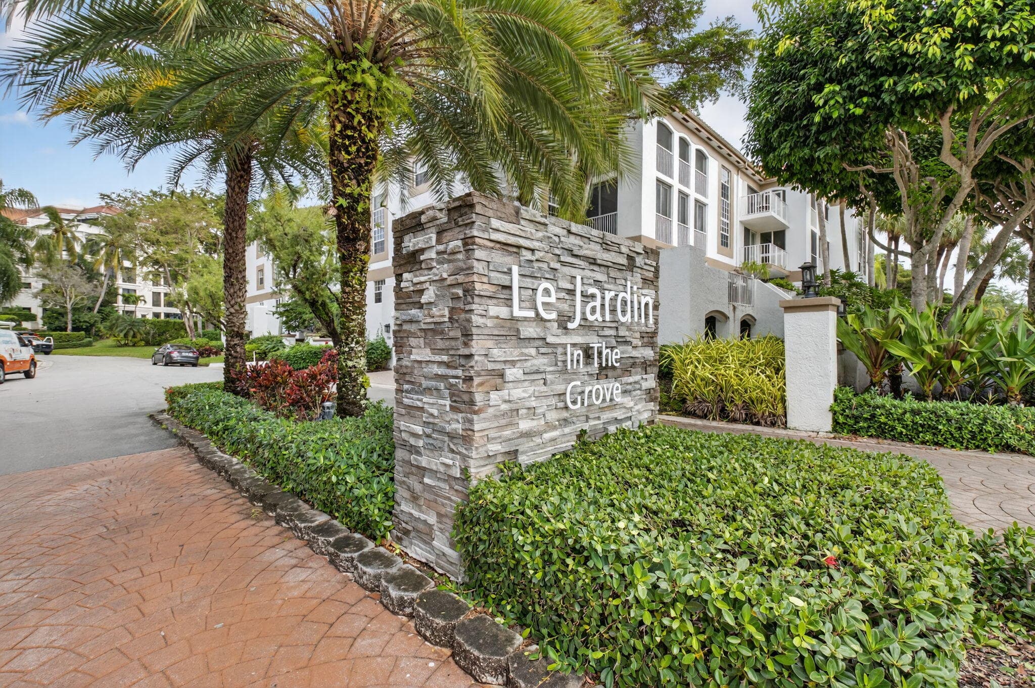 7369 Orangewood Lane 307, Boca Raton, FL 33433 — photo 1 of 37