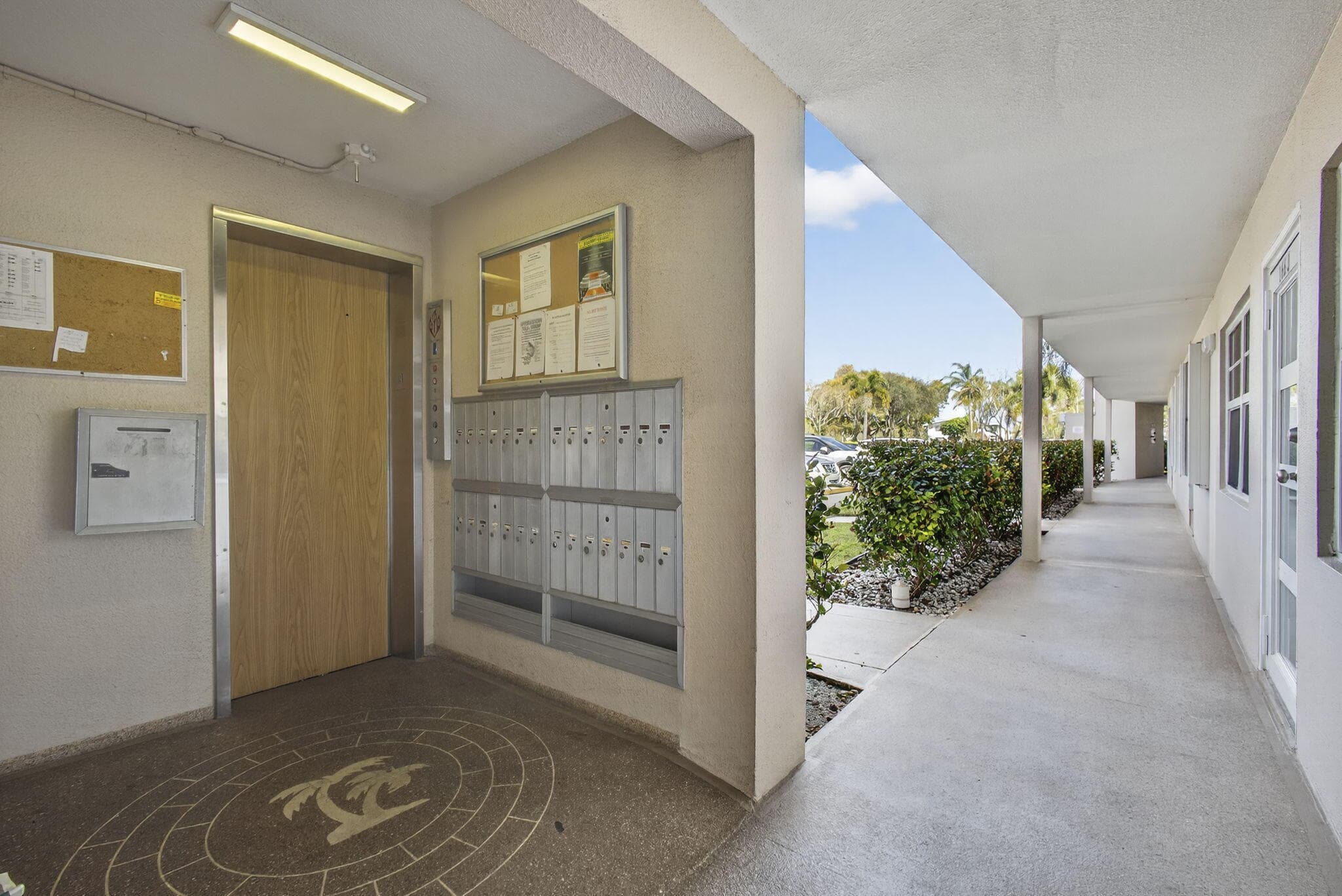 361 Wellington J, West Palm Beach, FL 33417 — photo 27 of 45
