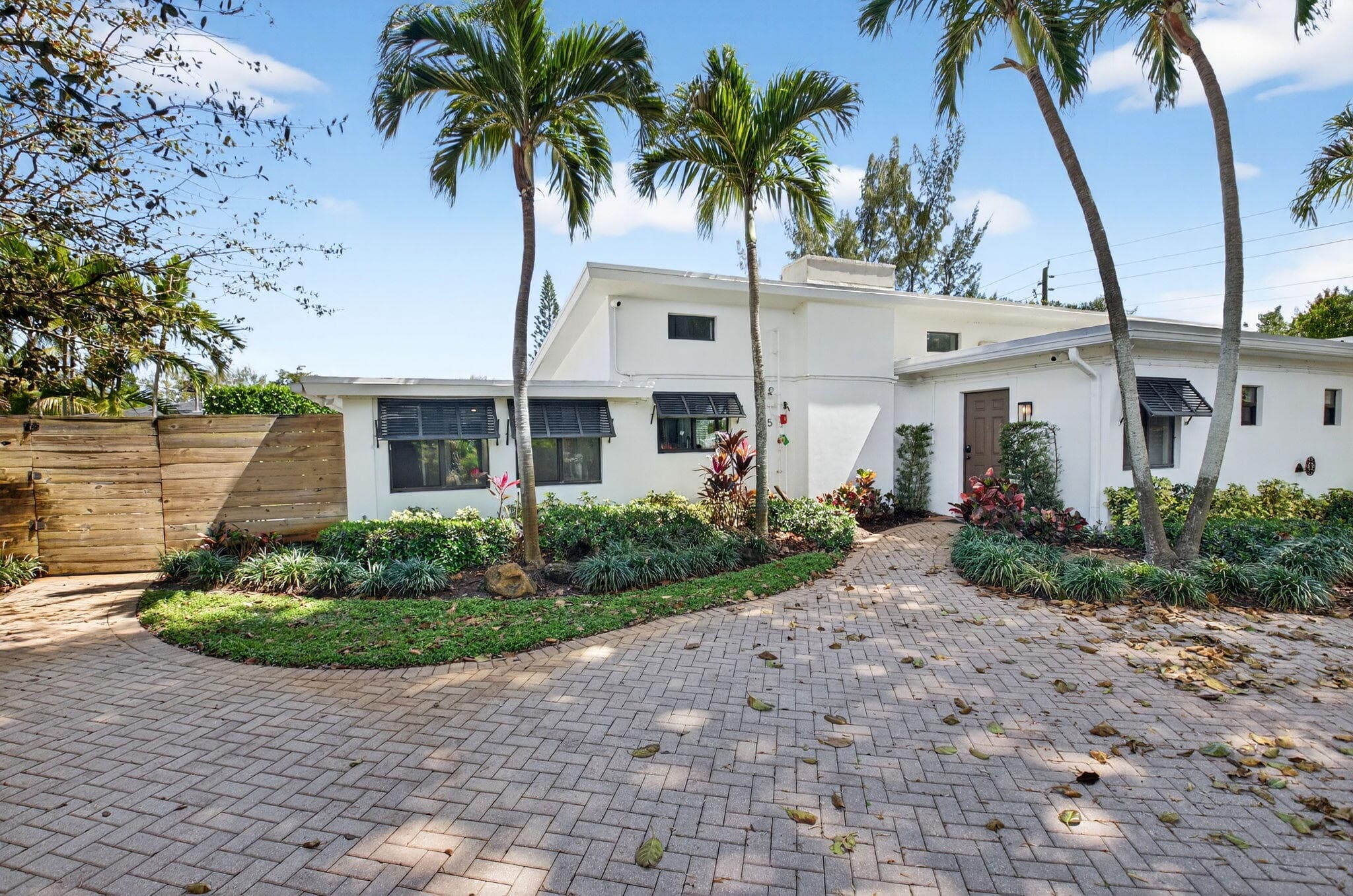 245 Seacrest Lane, Delray Beach, FL 33444 — photo 2 of 68