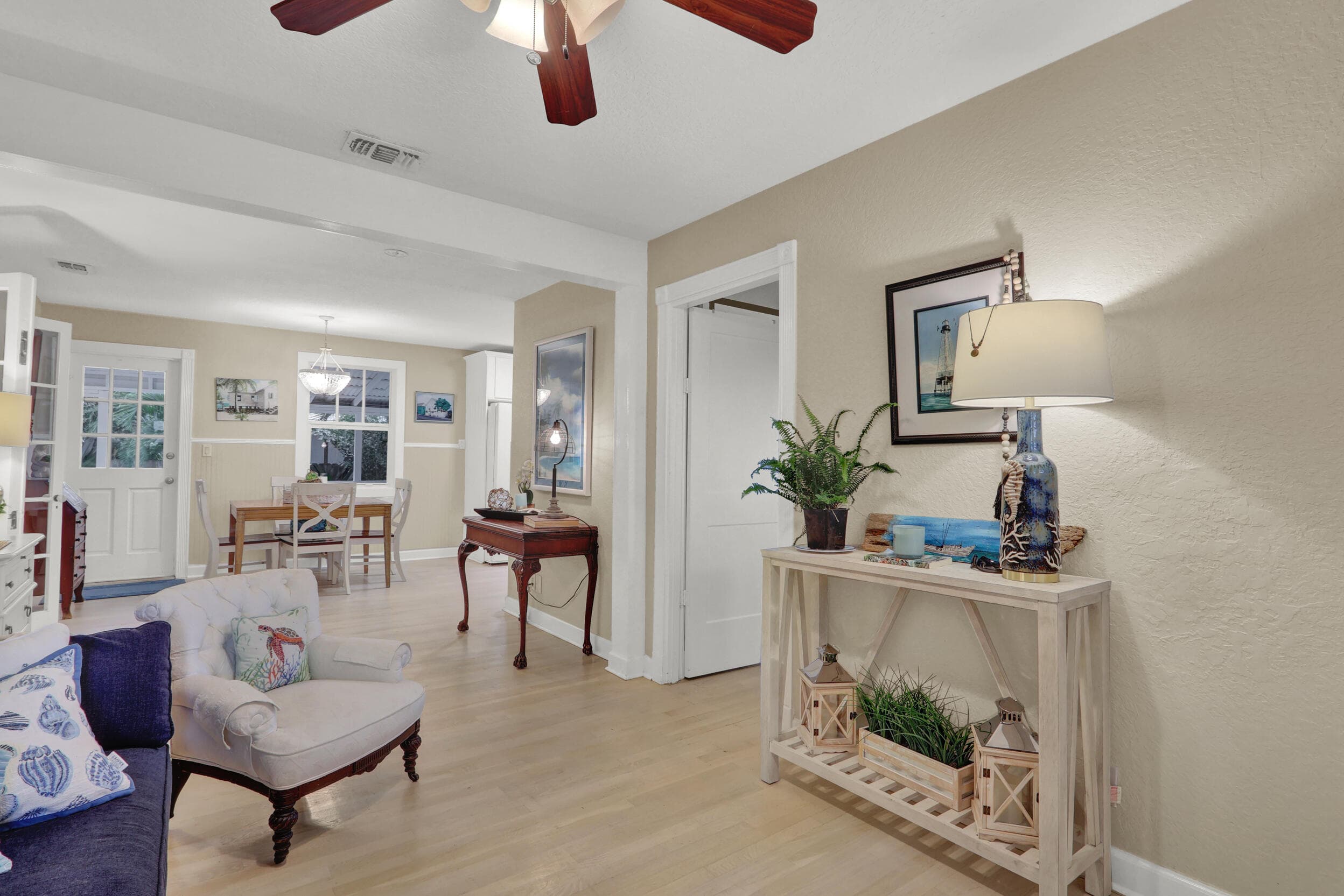 176 E 24th Street, Riviera Beach, FL 33404 — photo 8 of 32