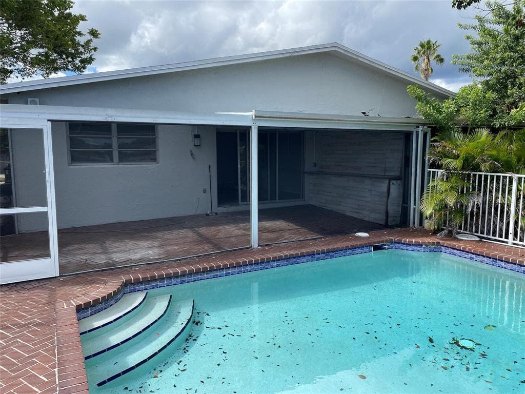 5420 SW 25th Avenue, Fort Lauderdale, FL 33312 — photo 1 of 14