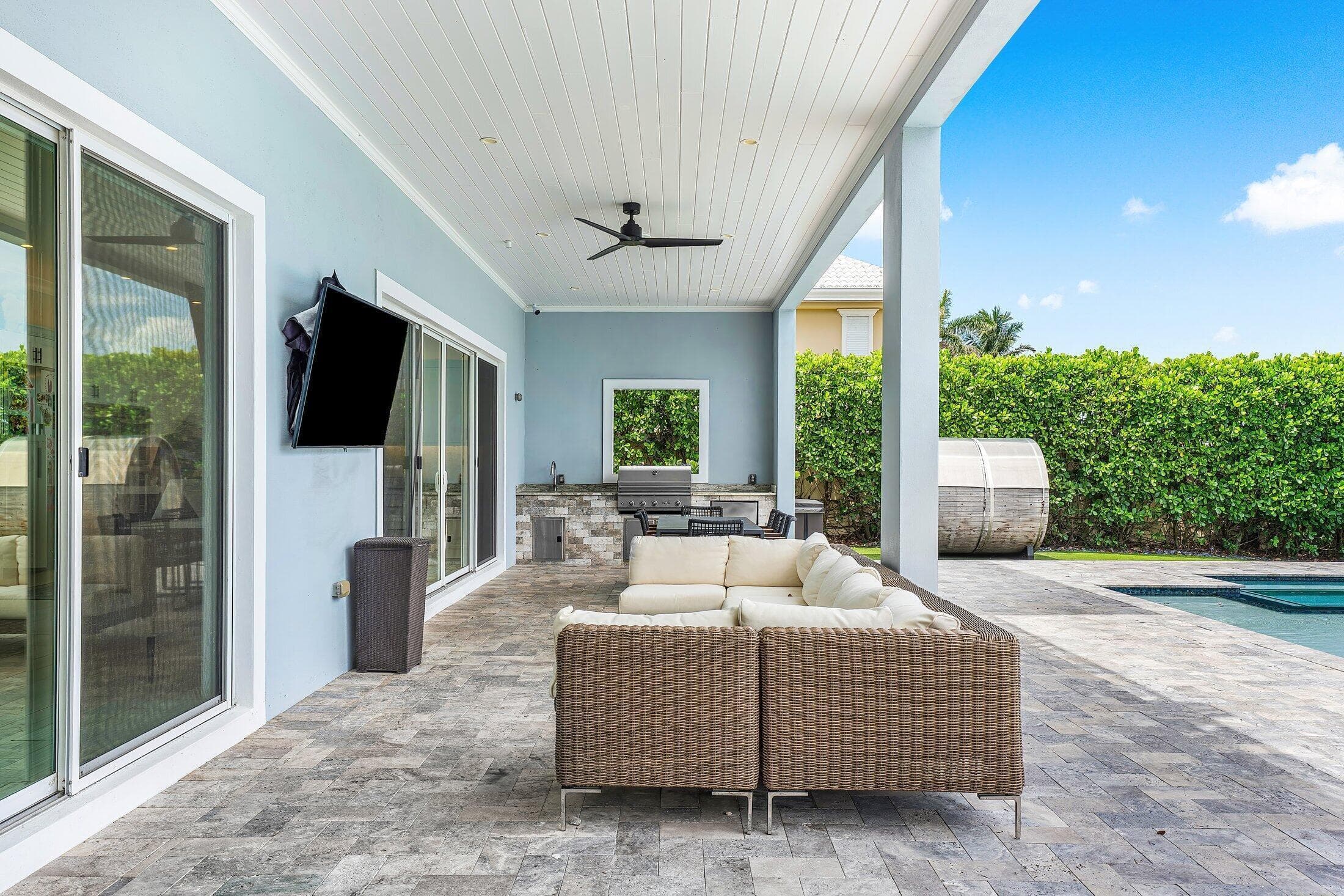 2100 Notre Dame Drive, Lake Worth Beach, FL 33460 — photo 18 of 50