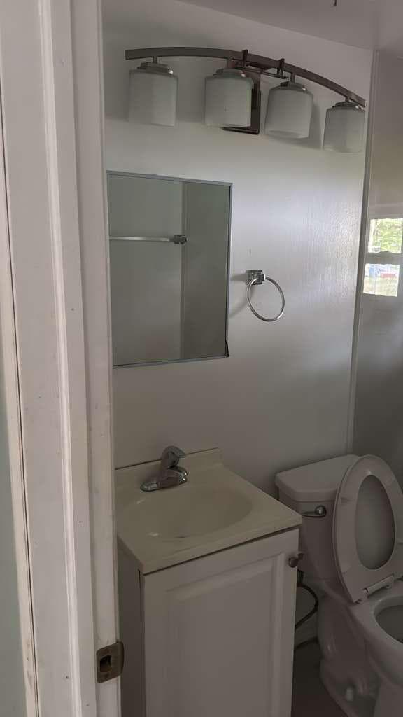 2206 Delaware Avenue, Fort Pierce, FL 34950 — photo 10 of 22