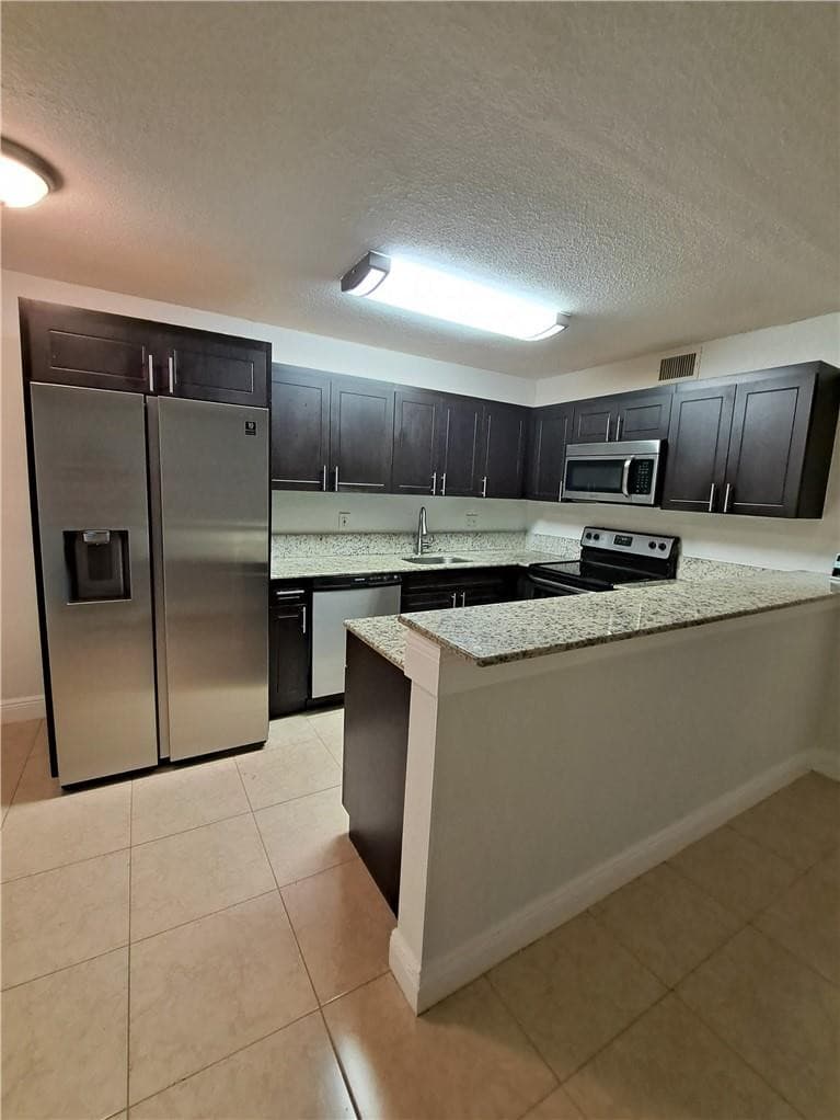 9838 Nob Hill Court 9838, Sunrise, FL 33351 — photo 3 of 19