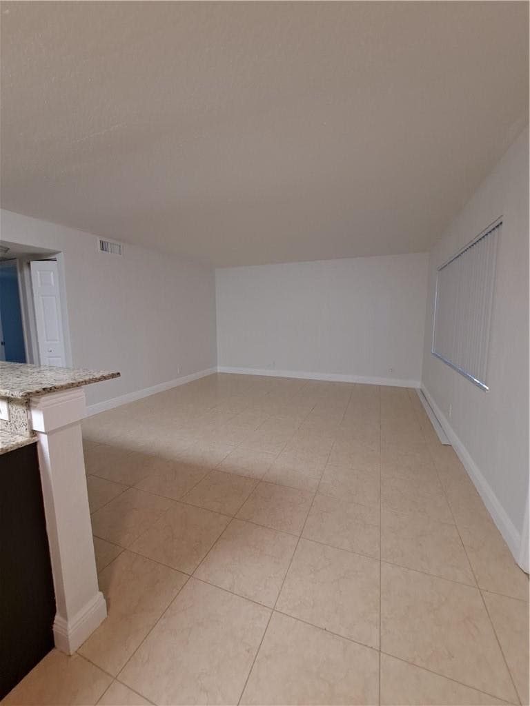 9838 Nob Hill Court 9838, Sunrise, FL 33351 — photo 5 of 19