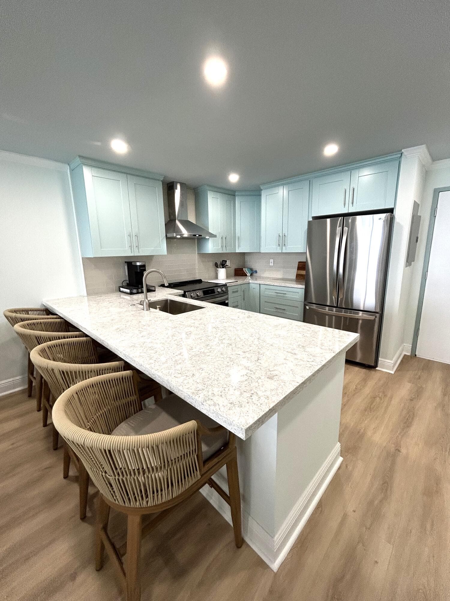 400 N Surf Road 1105, Hollywood, FL 33019 — photo 3 of 15