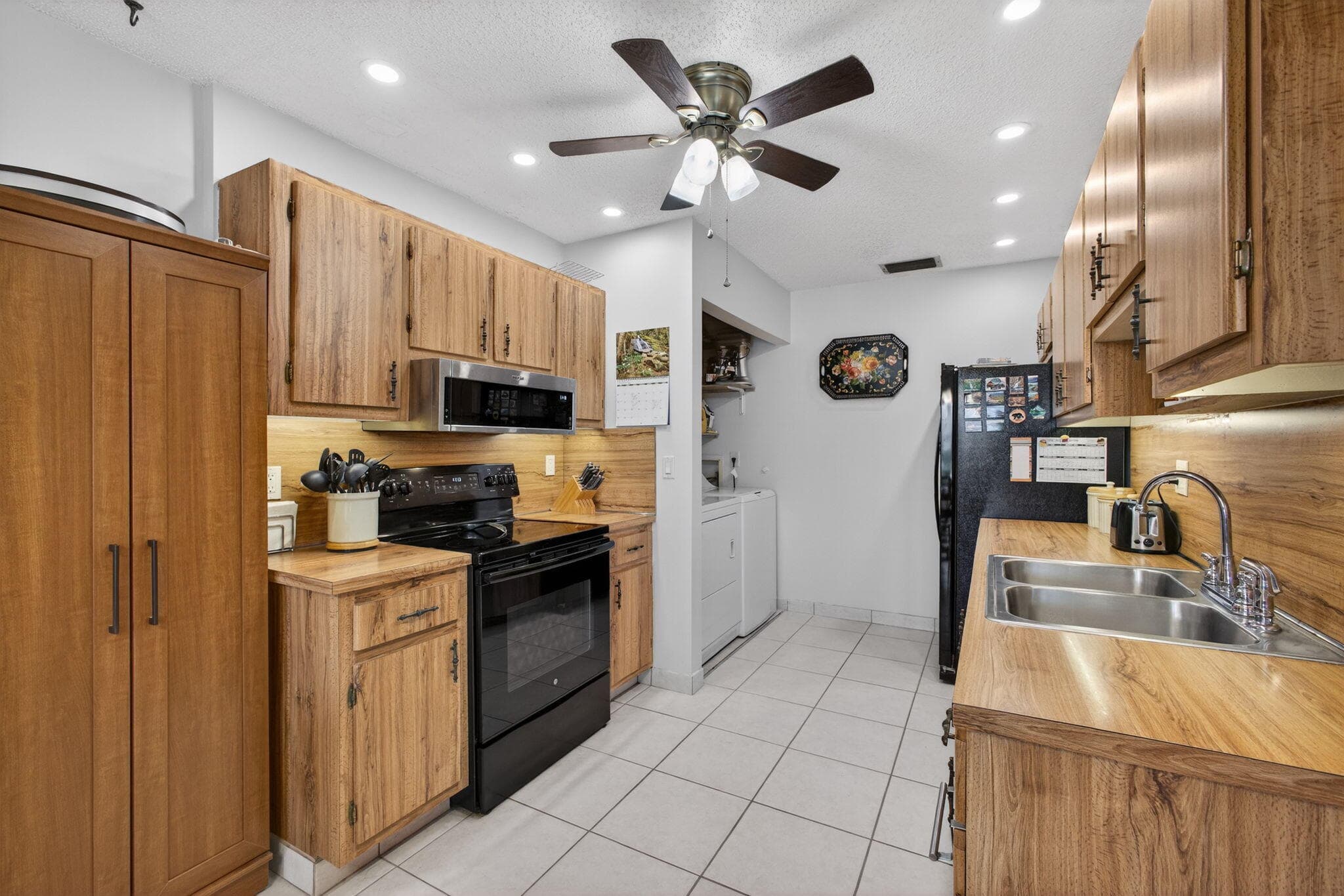 3451 Americo Drive, West Palm Beach, FL 33417 — photo 8 of 53