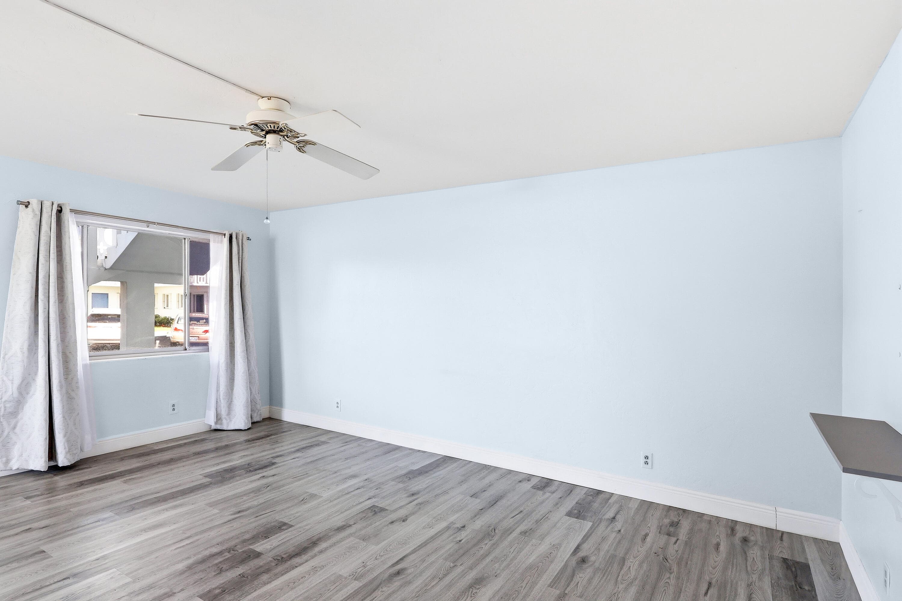2004 Lake Osborne Drive 1, Lake Worth Beach, FL 33461 — photo 4 of 27